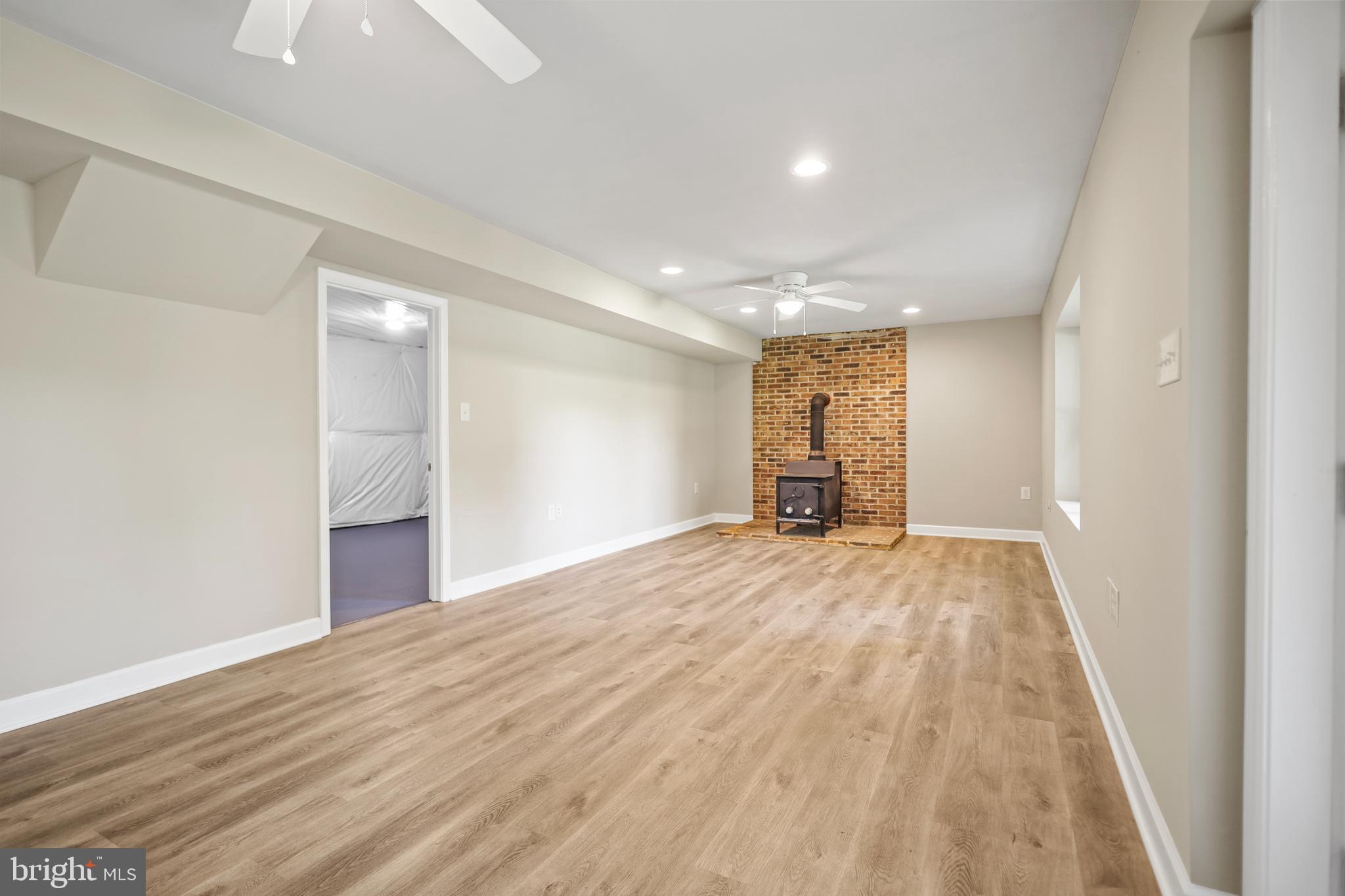 SHEN FARMS RIVERVIEW - Residential