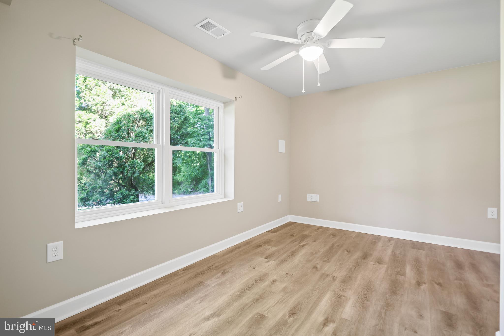 SHEN FARMS RIVERVIEW - Residential