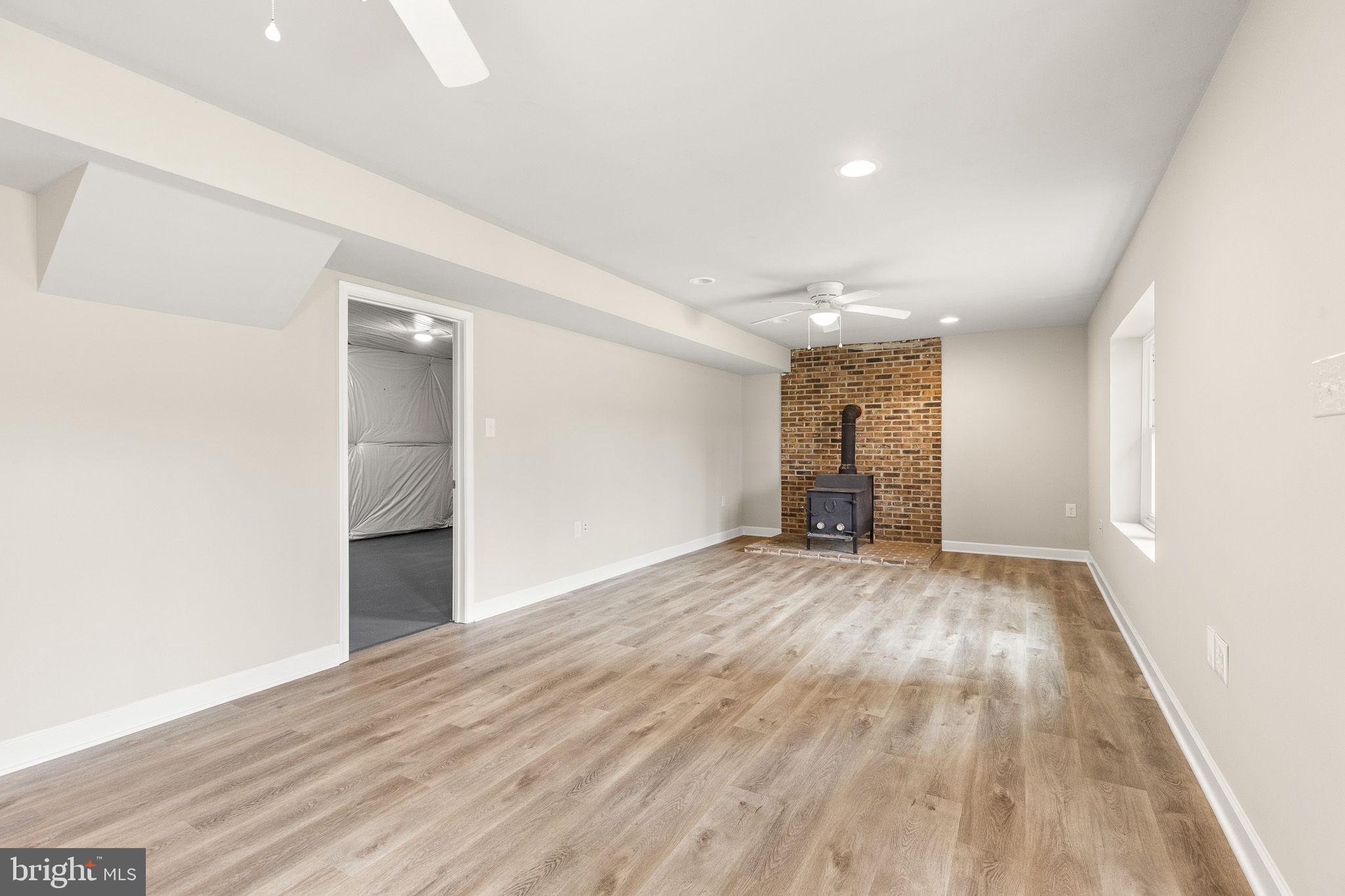 SHEN FARMS RIVERVIEW - Residential