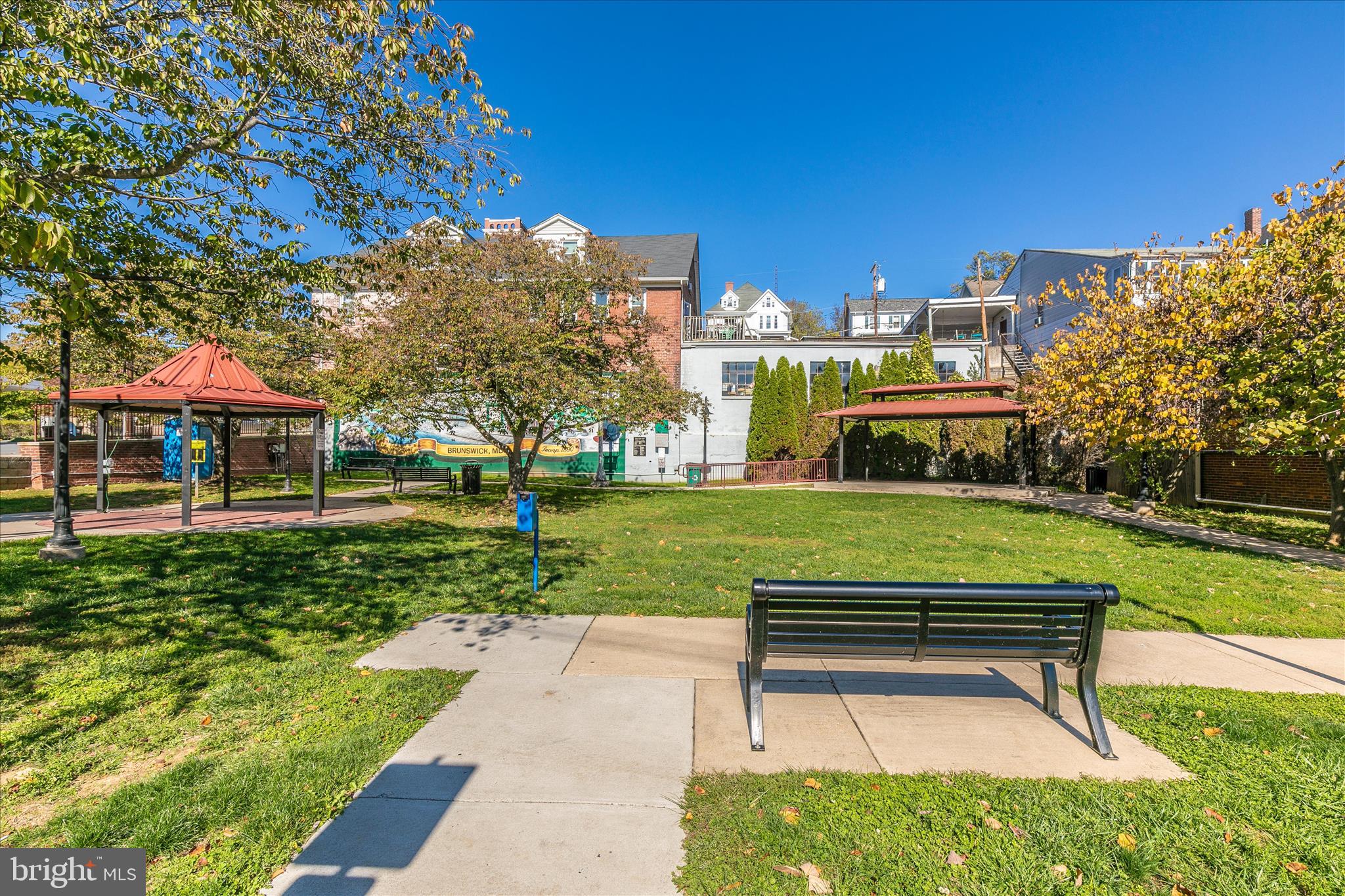 BRUNSWICK CROSSING - Residential