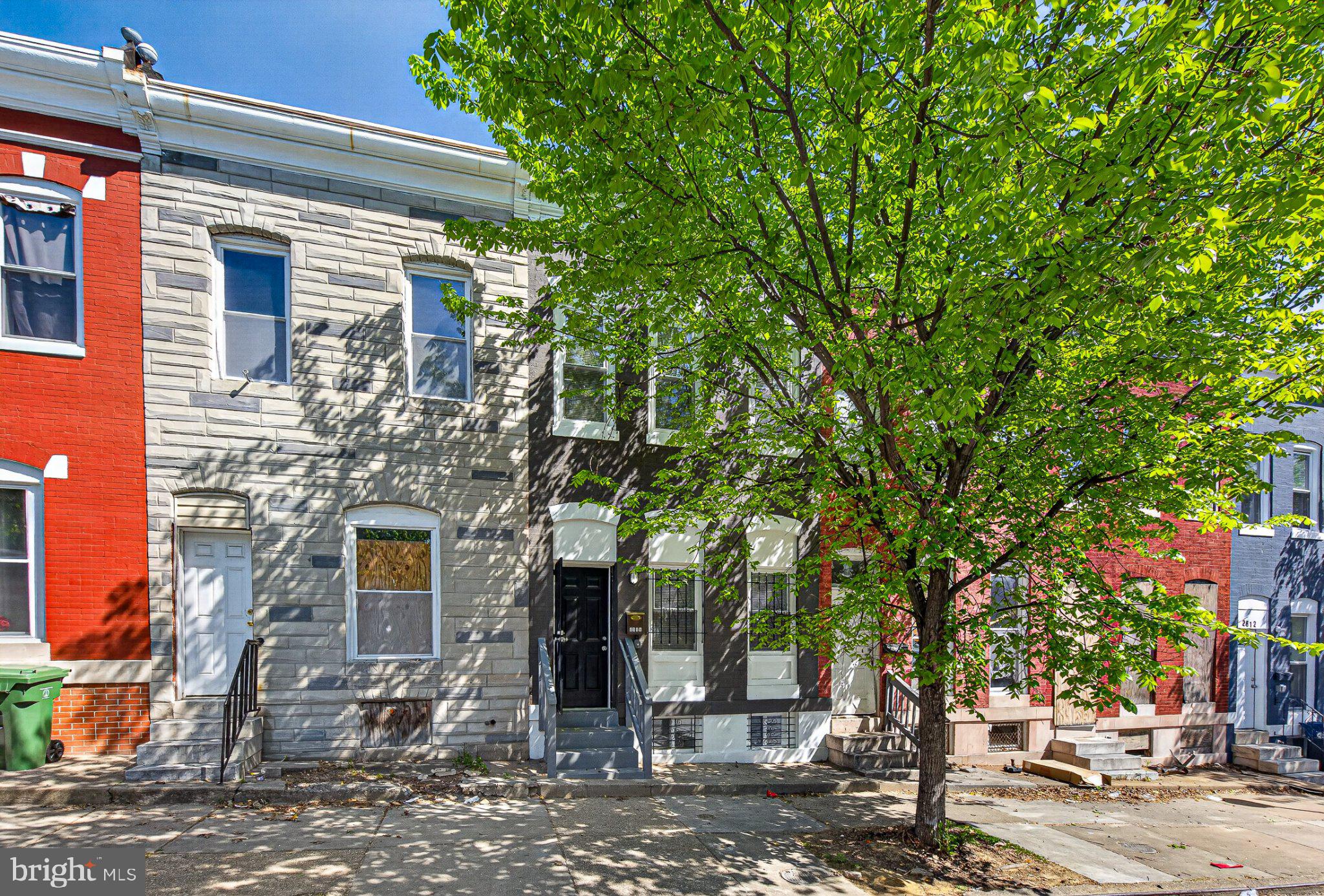 2518 W FAYETTE STREET