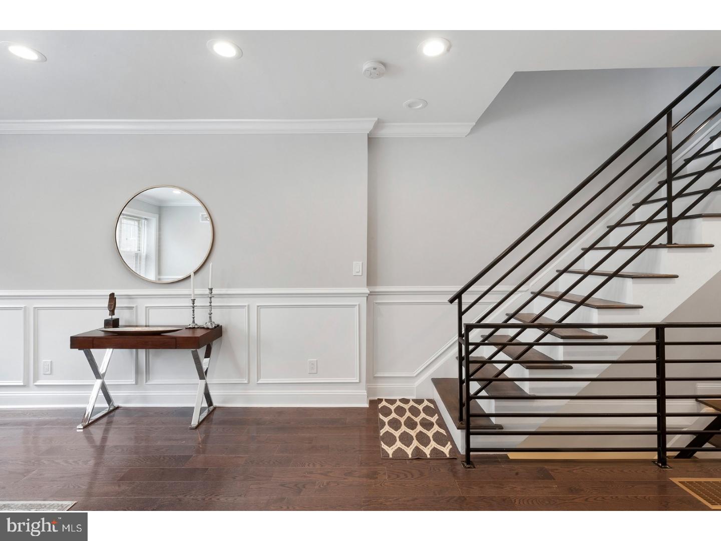 POINT BREEZE - Residential