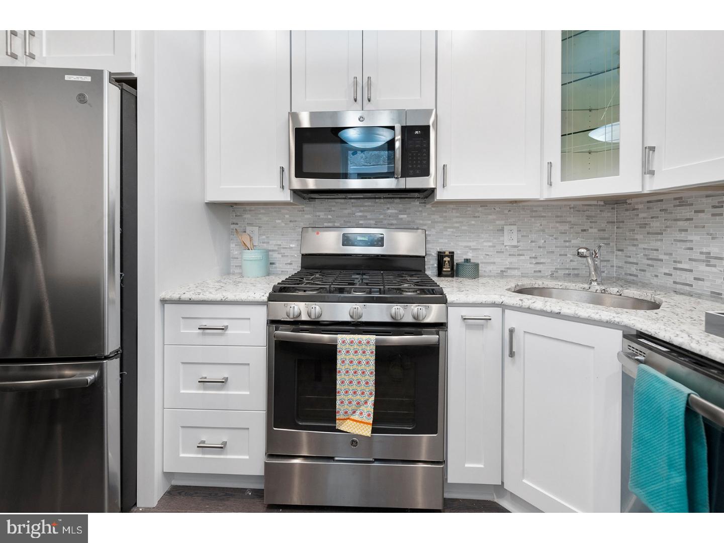 POINT BREEZE - Residential