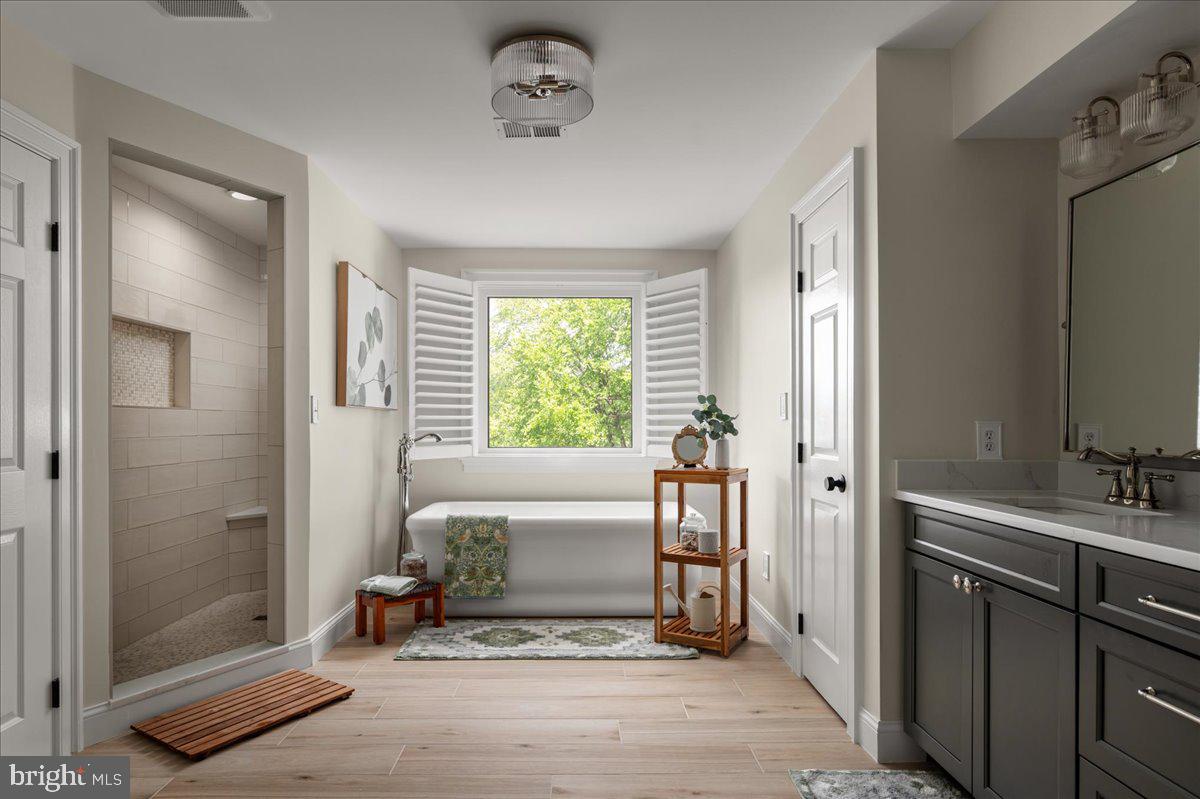 STONELEIGH - Residential