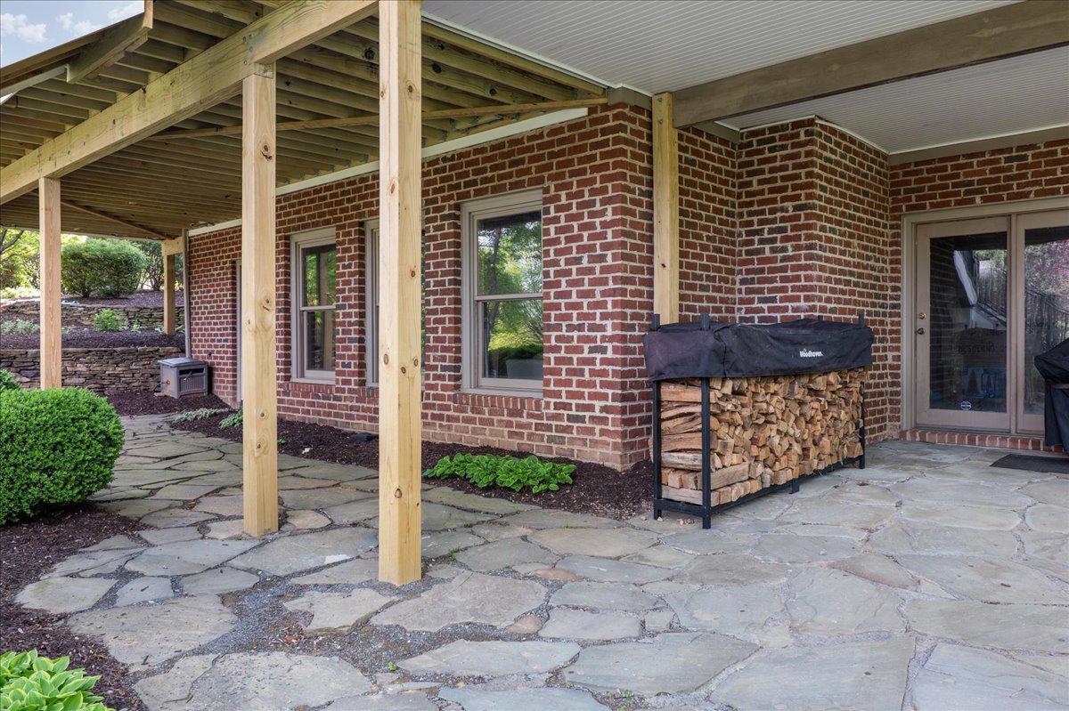 STONELEIGH - Residential