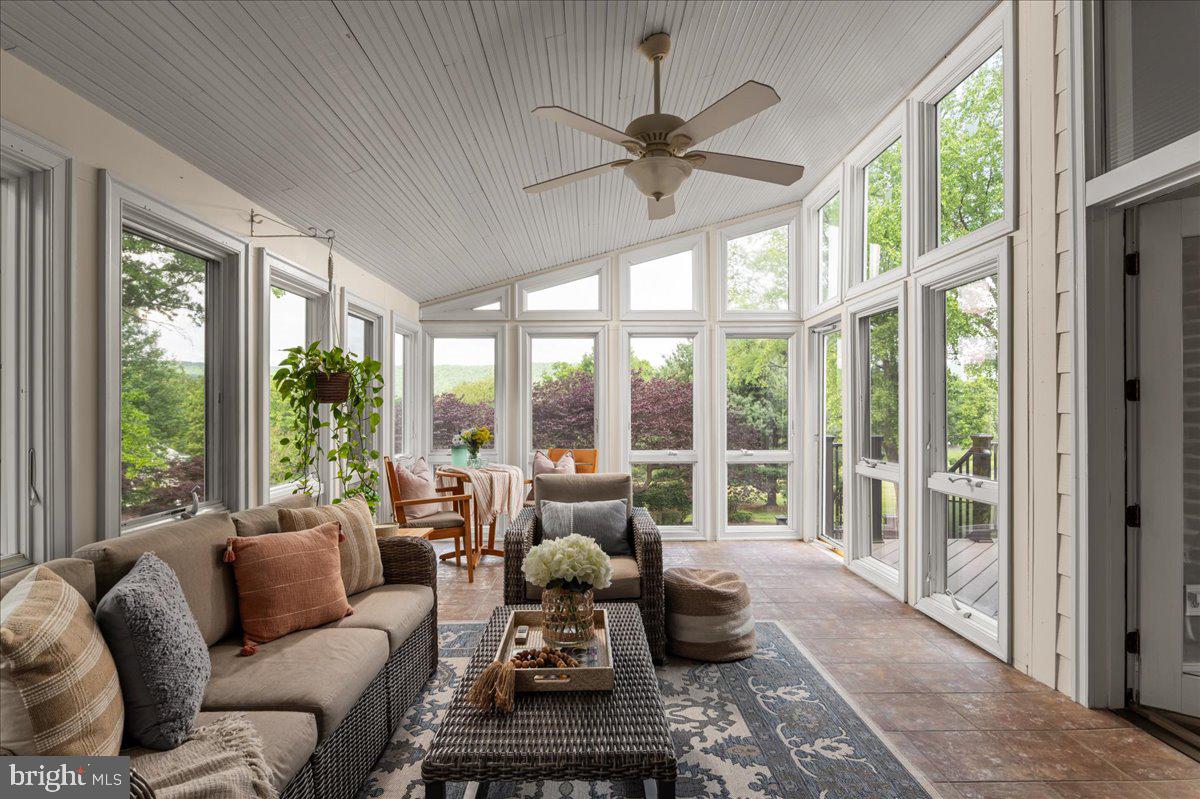 STONELEIGH - Residential