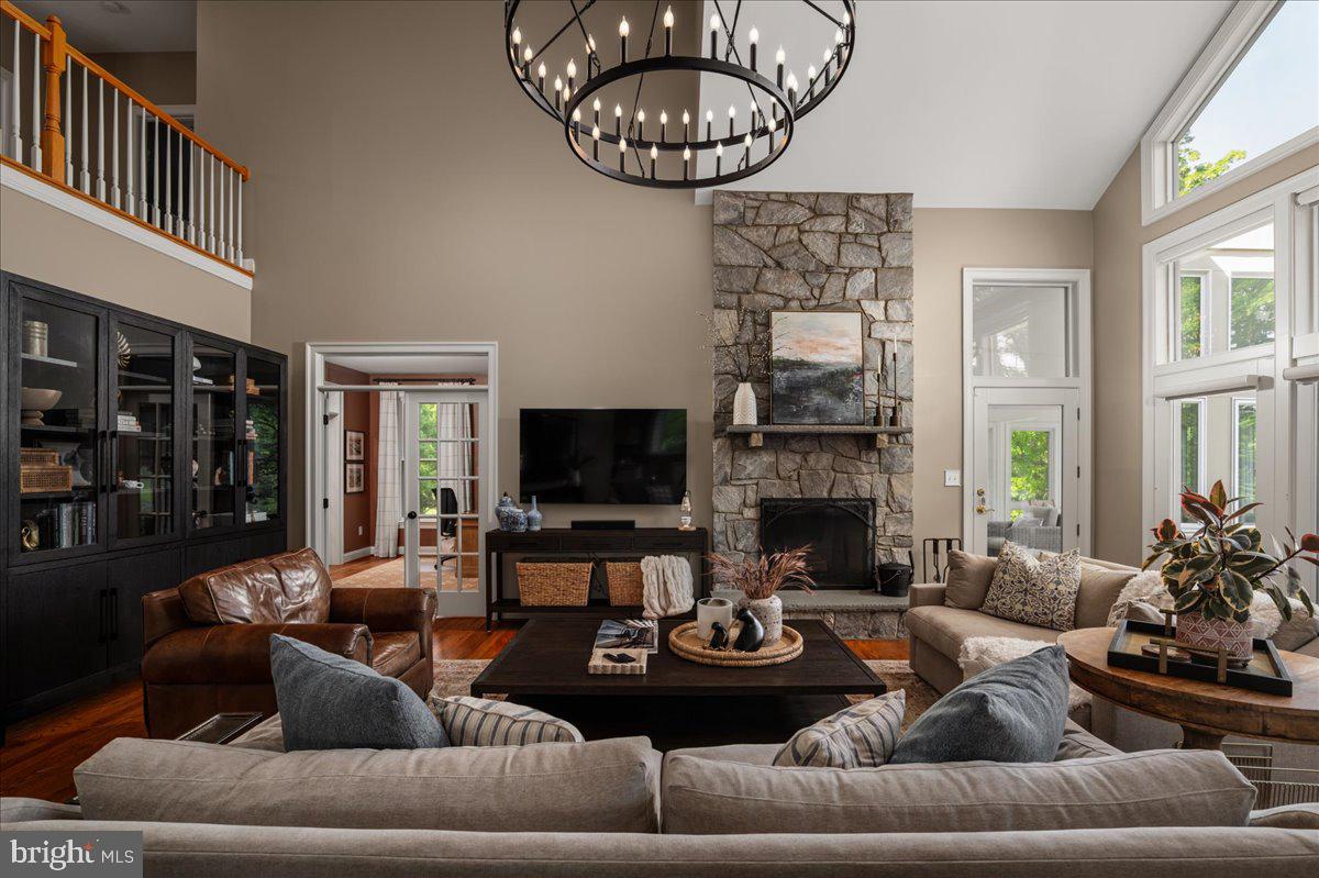 STONELEIGH - Residential