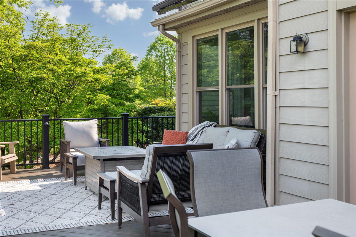 STONELEIGH - Residential