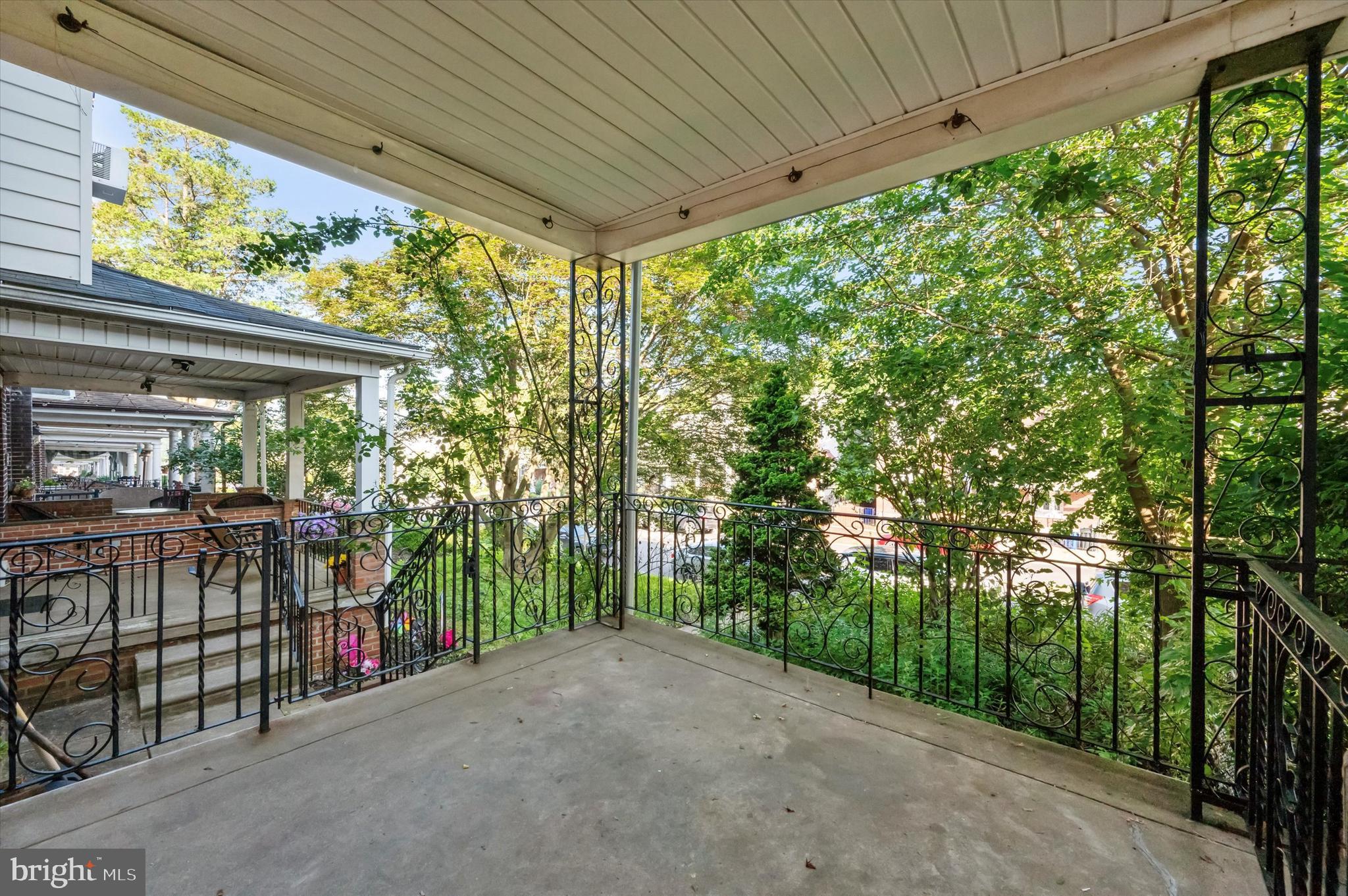 3312 BOWMAN STREET