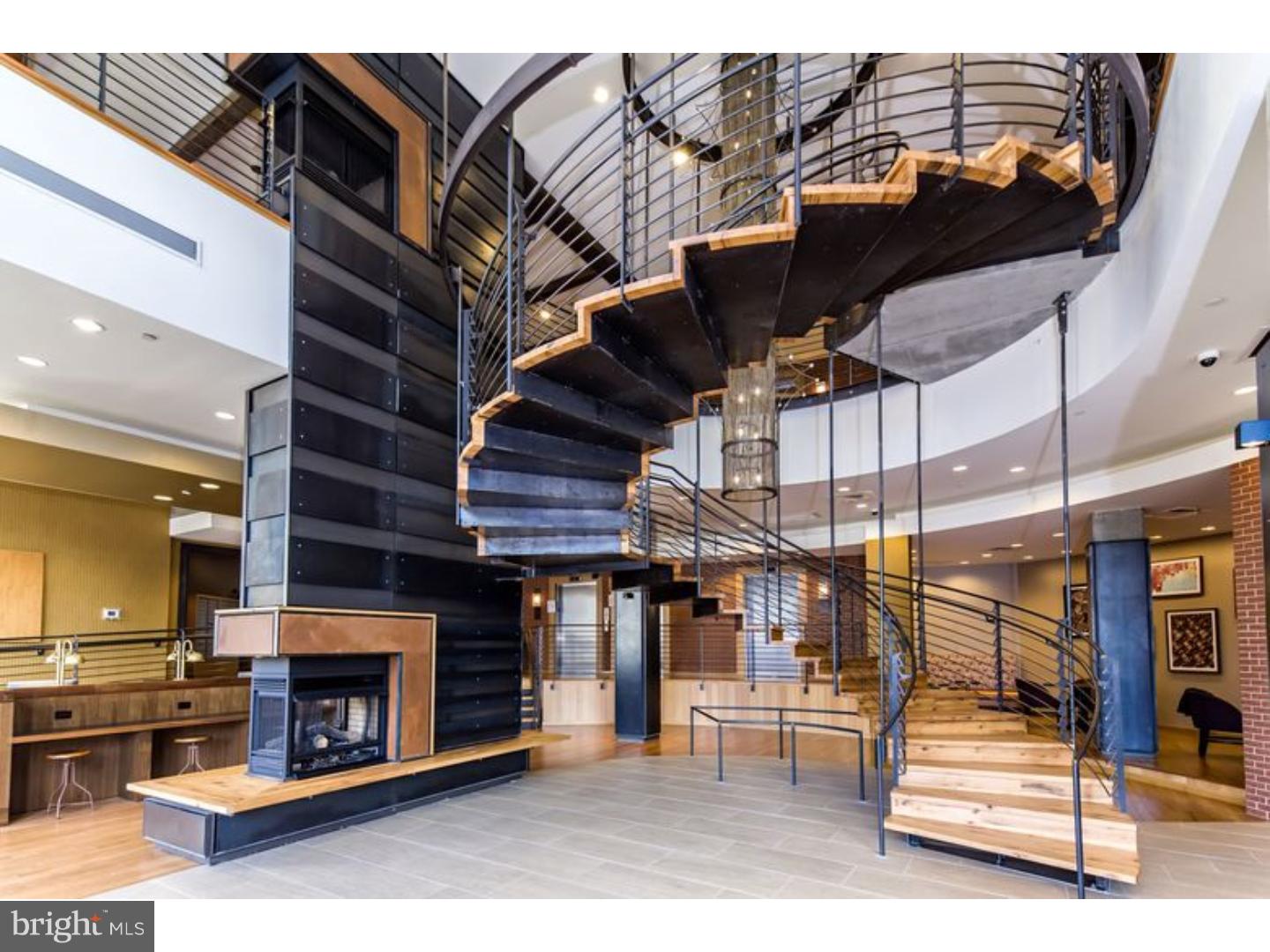 FAIRMOUNT - Residential Lease