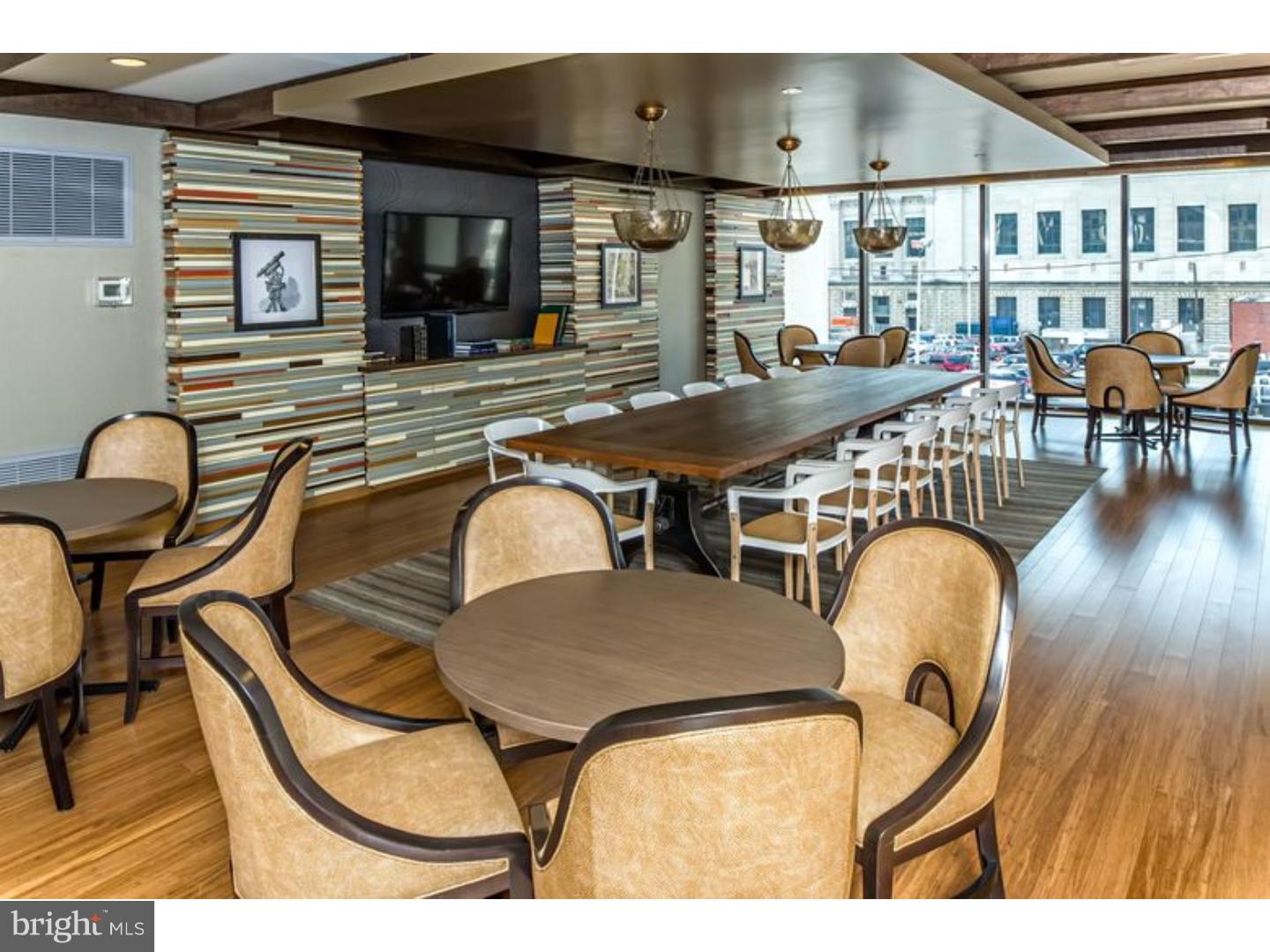 FAIRMOUNT - Residential Lease