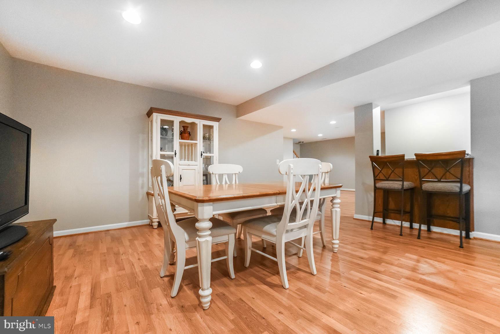 BROOKSIDE MEADOW - Residential