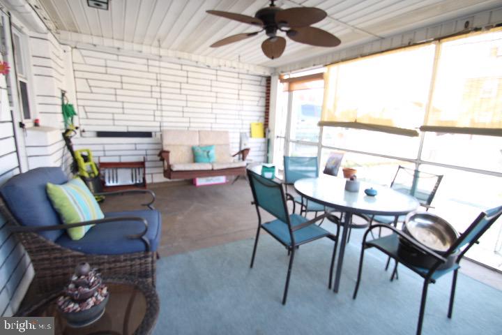 EASTWOOD - Residential