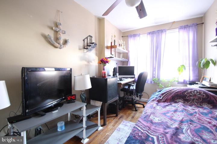 EASTWOOD - Residential