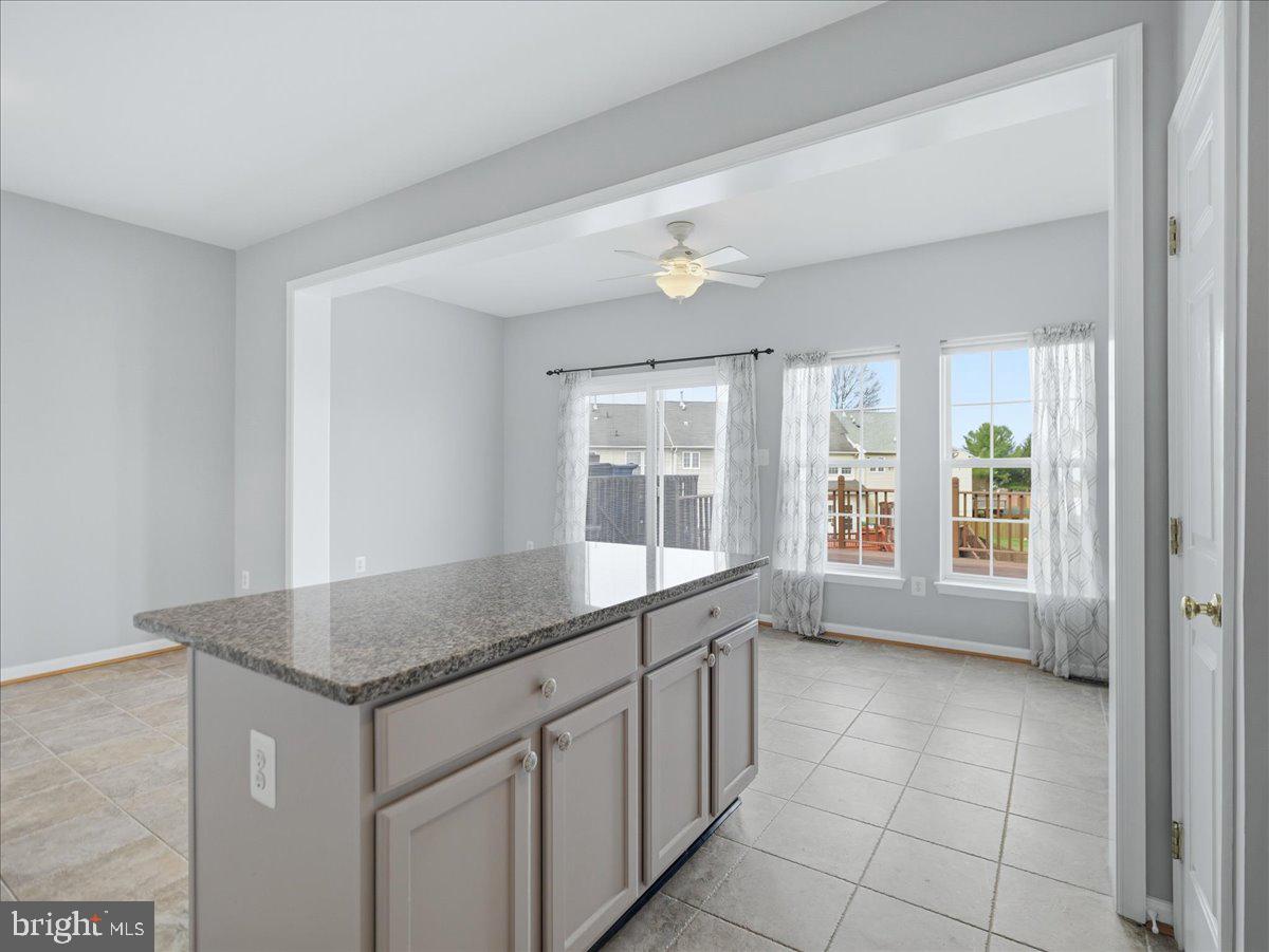 WELLINGTON TRACE - Residential