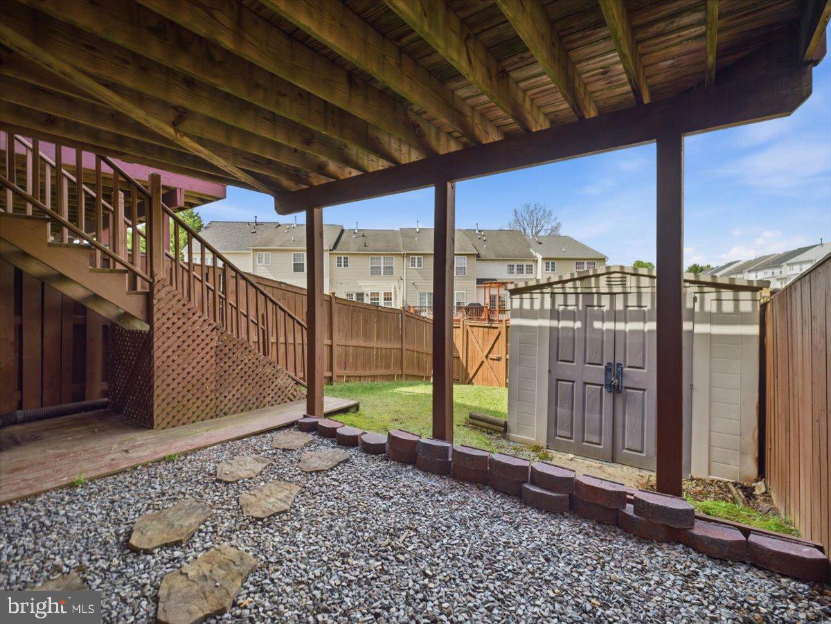 WELLINGTON TRACE - Residential