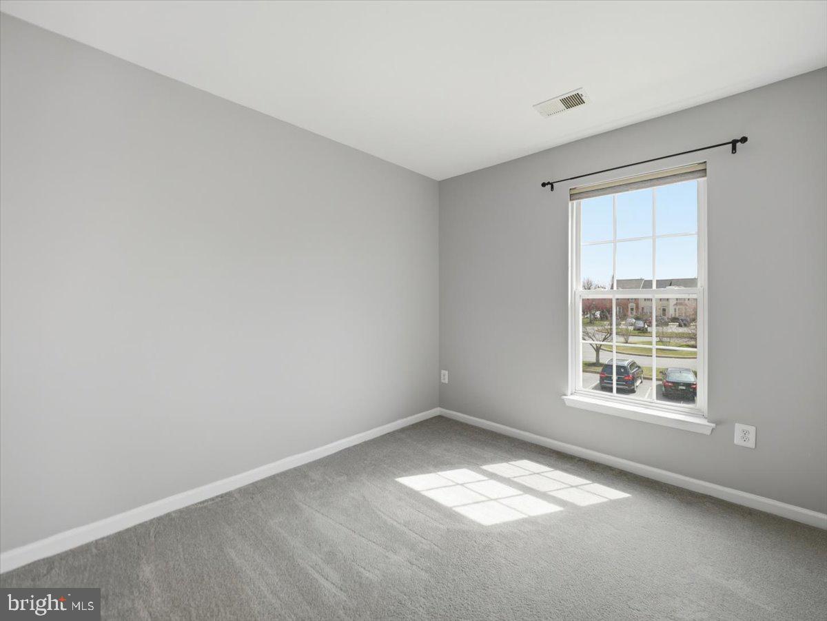 WELLINGTON TRACE - Residential