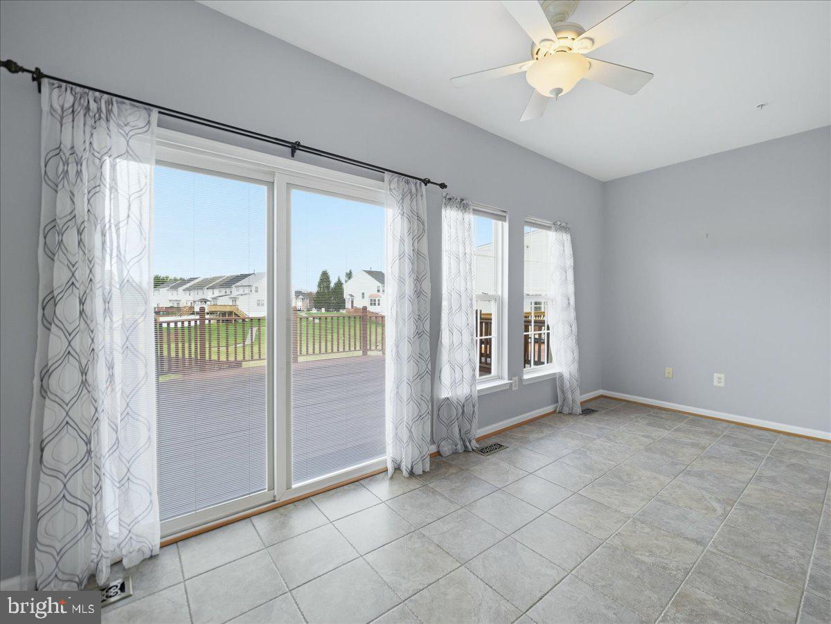 WELLINGTON TRACE - Residential