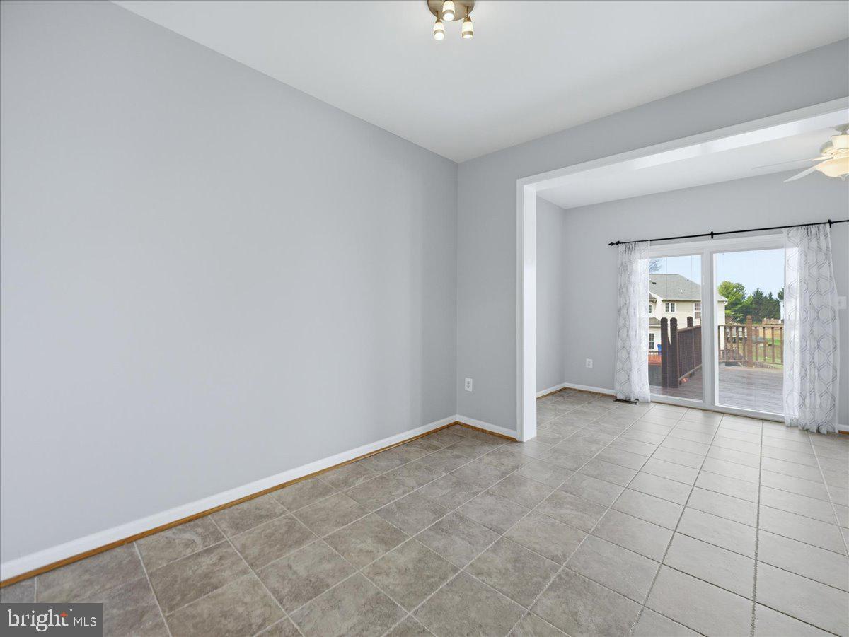 WELLINGTON TRACE - Residential