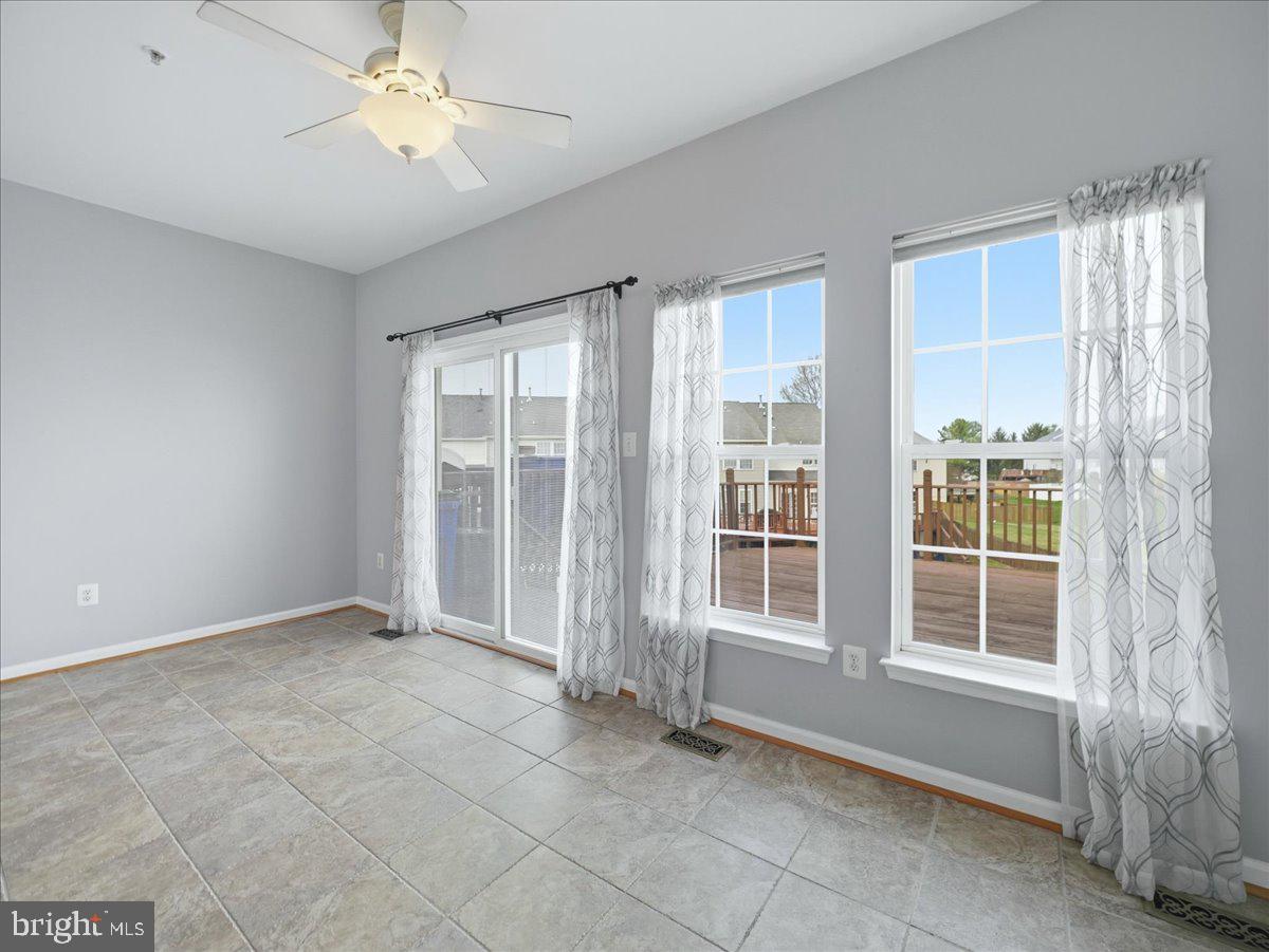 WELLINGTON TRACE - Residential