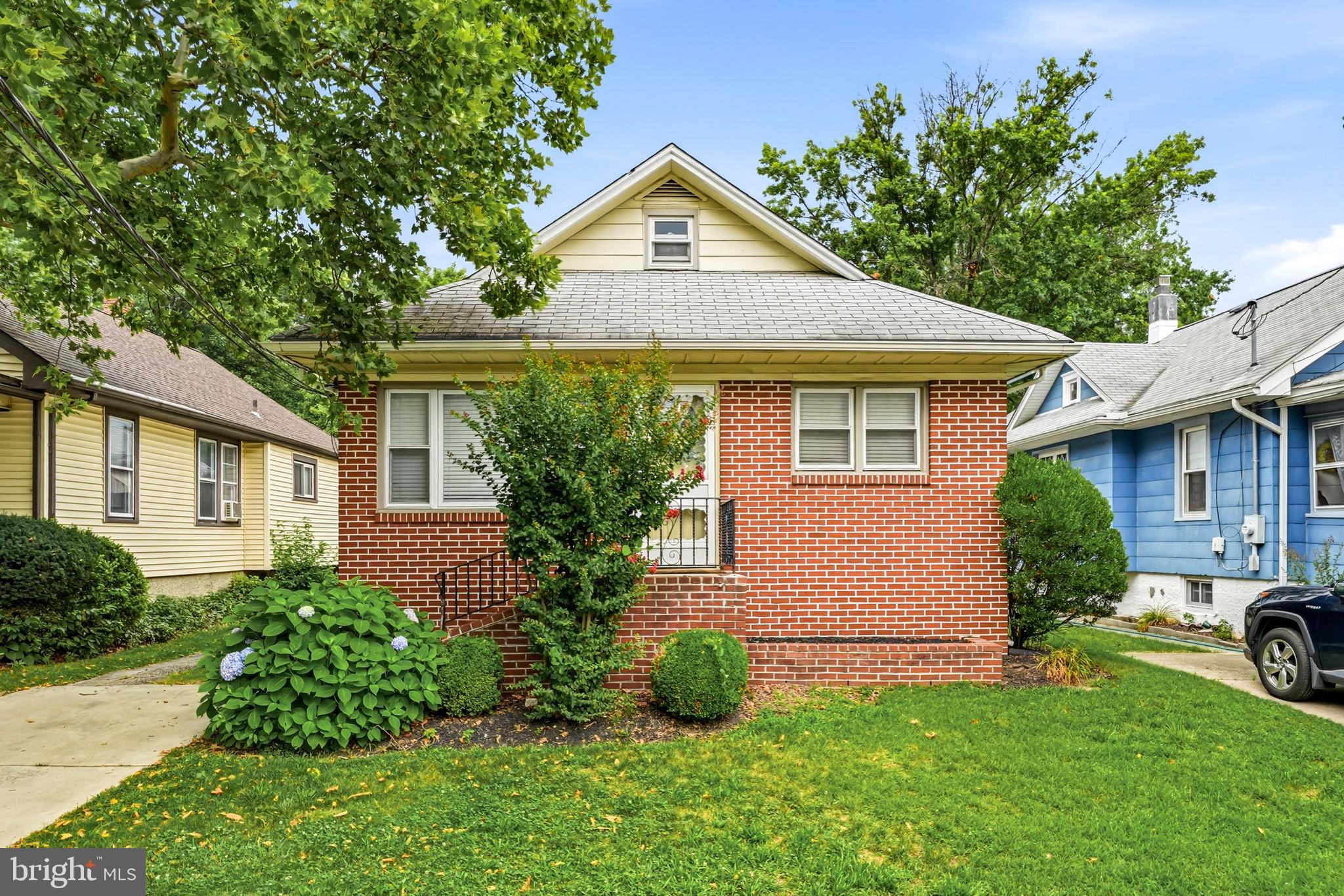 21 E WALNUT AVENUE