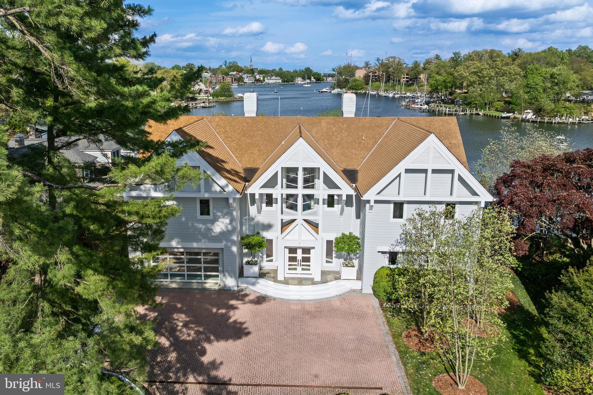 MURRAY HILL - Residential