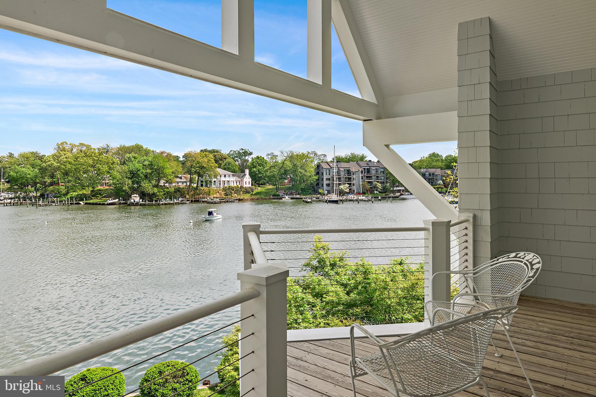 MURRAY HILL - Residential