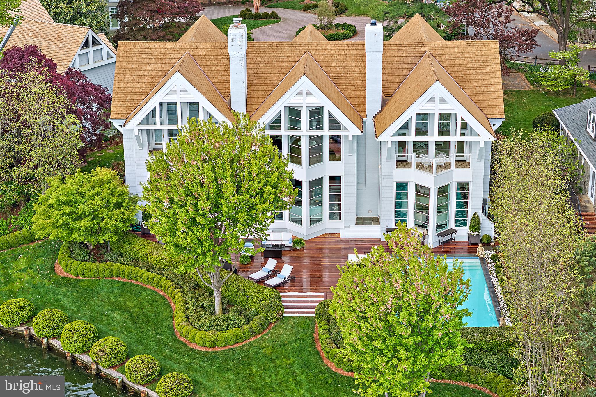 MURRAY HILL - Residential