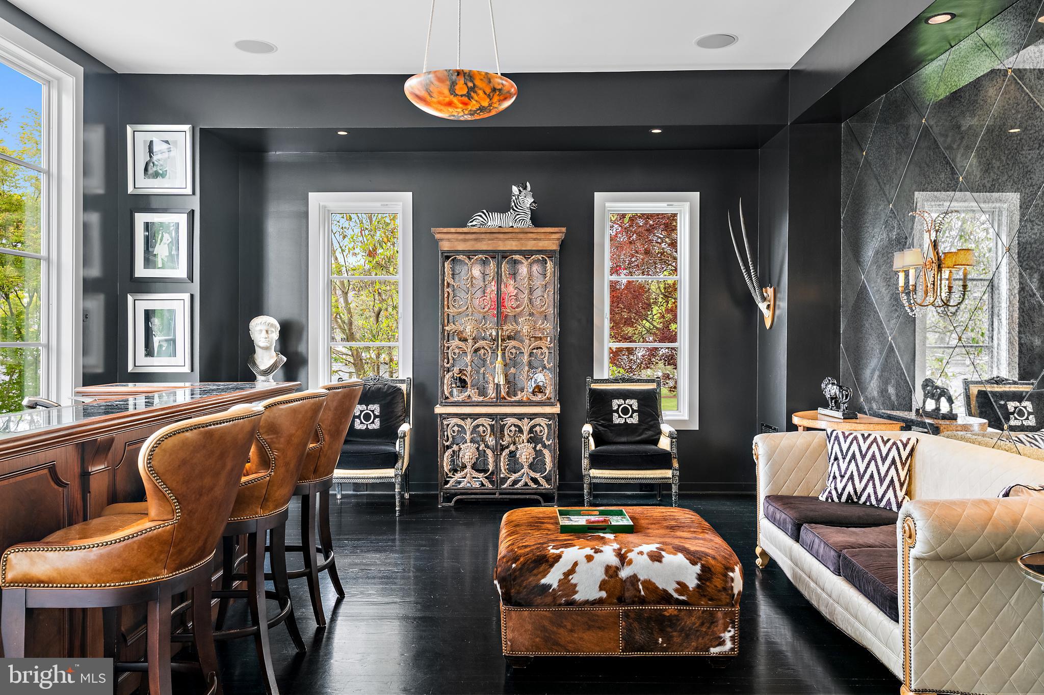 MURRAY HILL - Residential