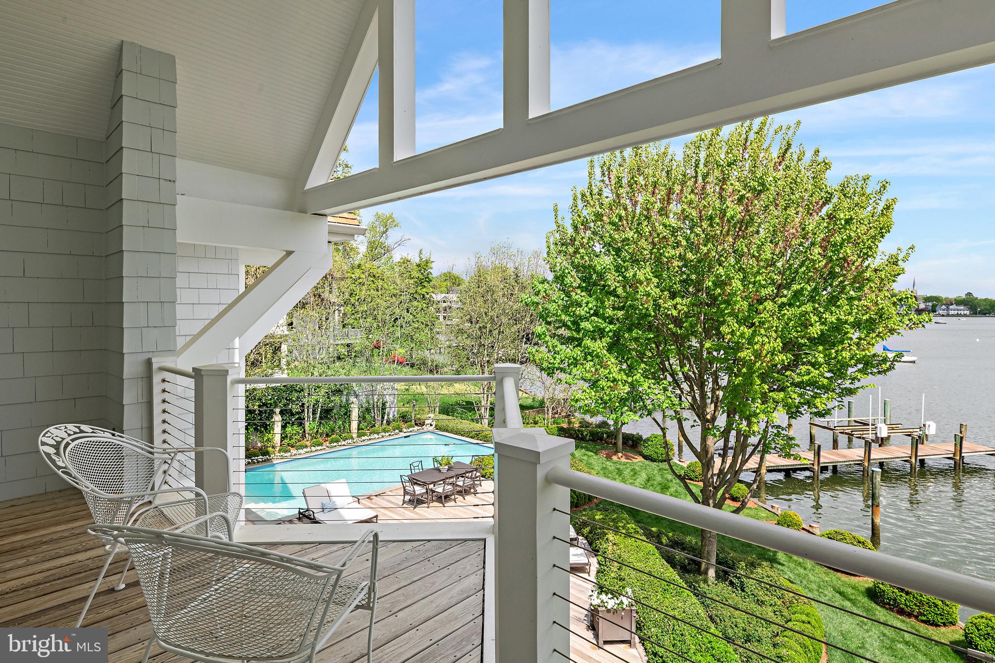 MURRAY HILL - Residential