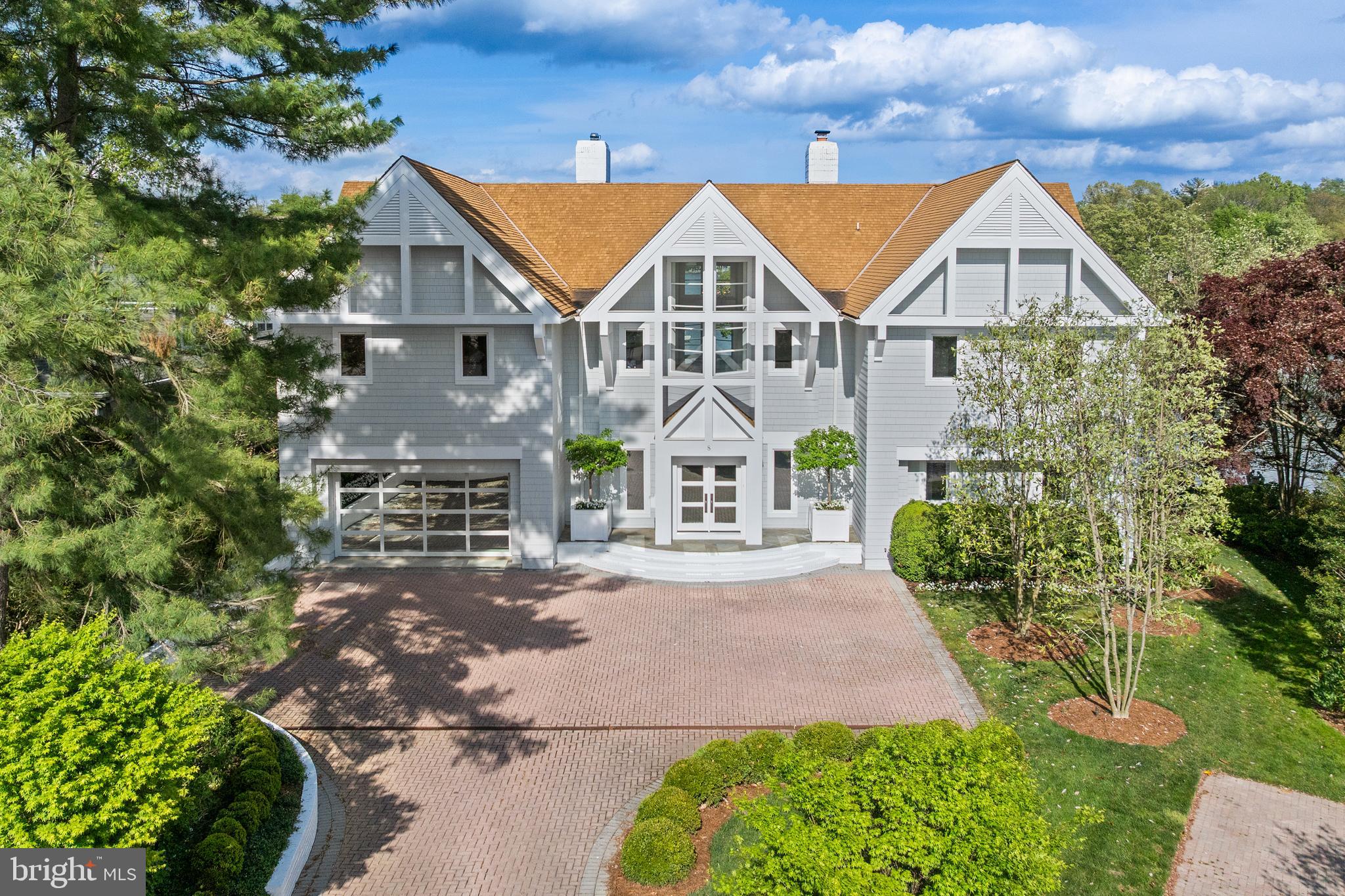 MURRAY HILL - Residential