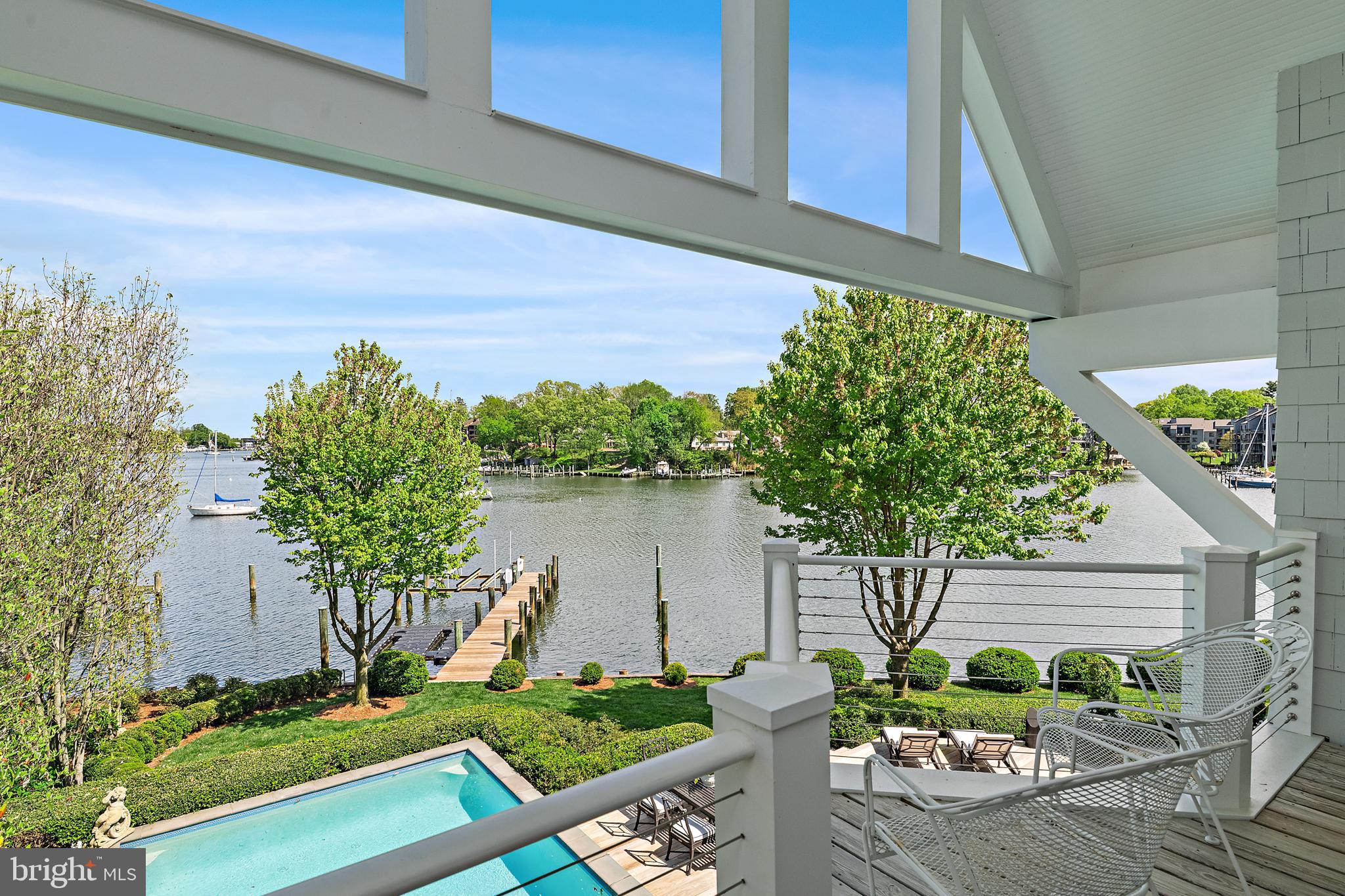 MURRAY HILL - Residential