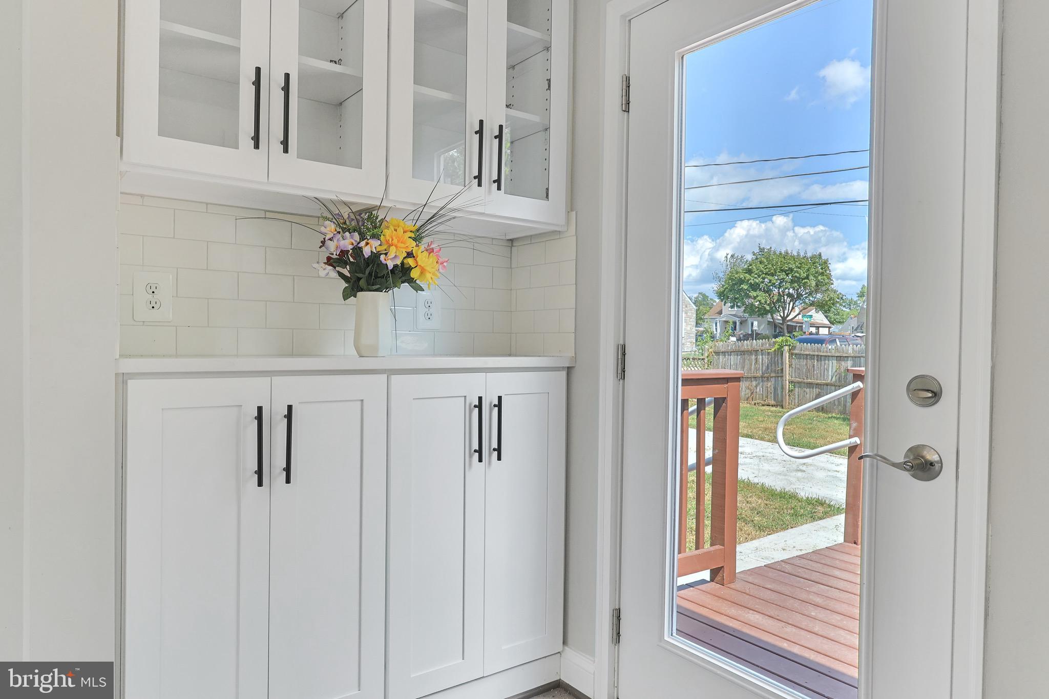 EASTERN TERRACE - Residential