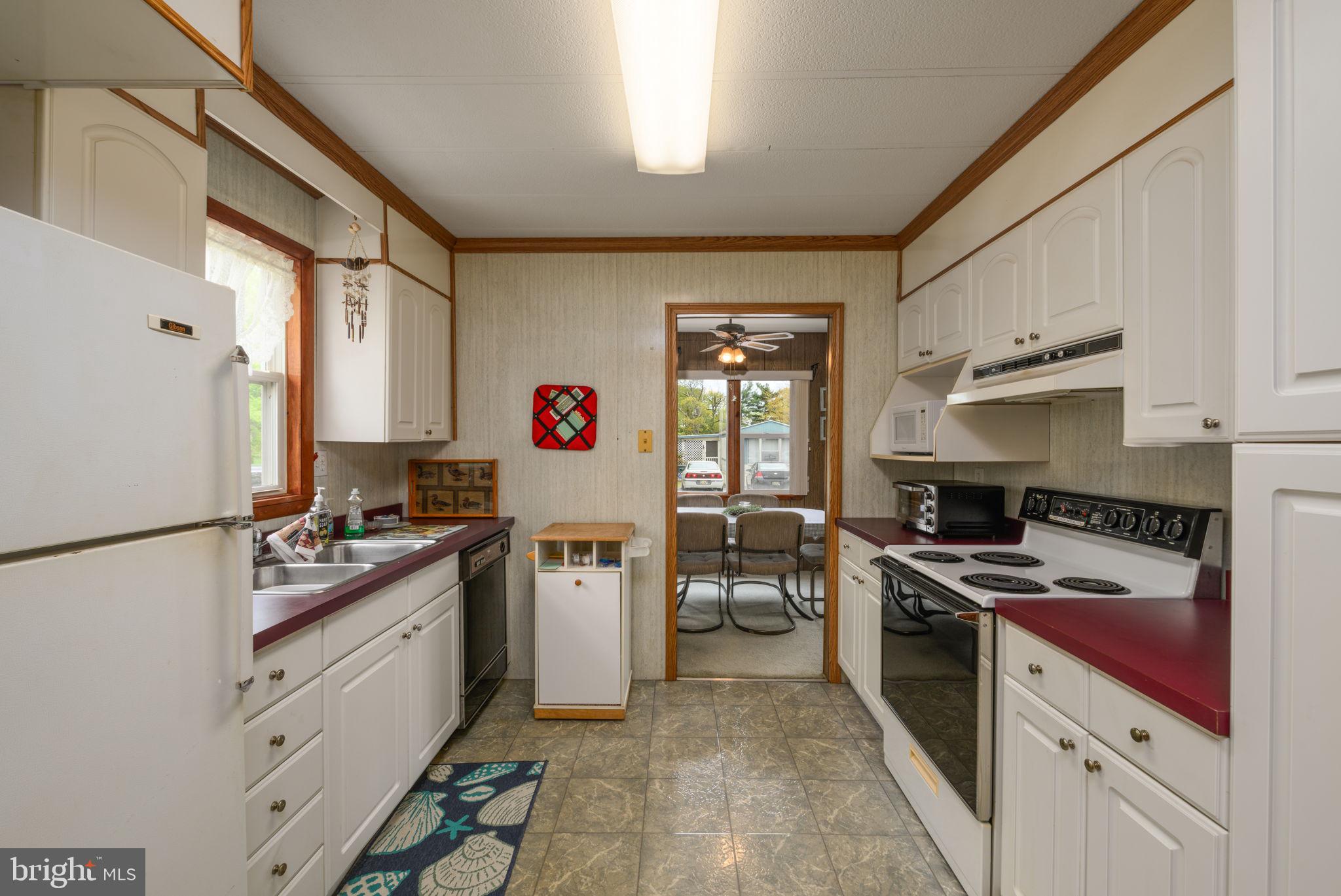 MIDWAY PARK SUBD - Residential