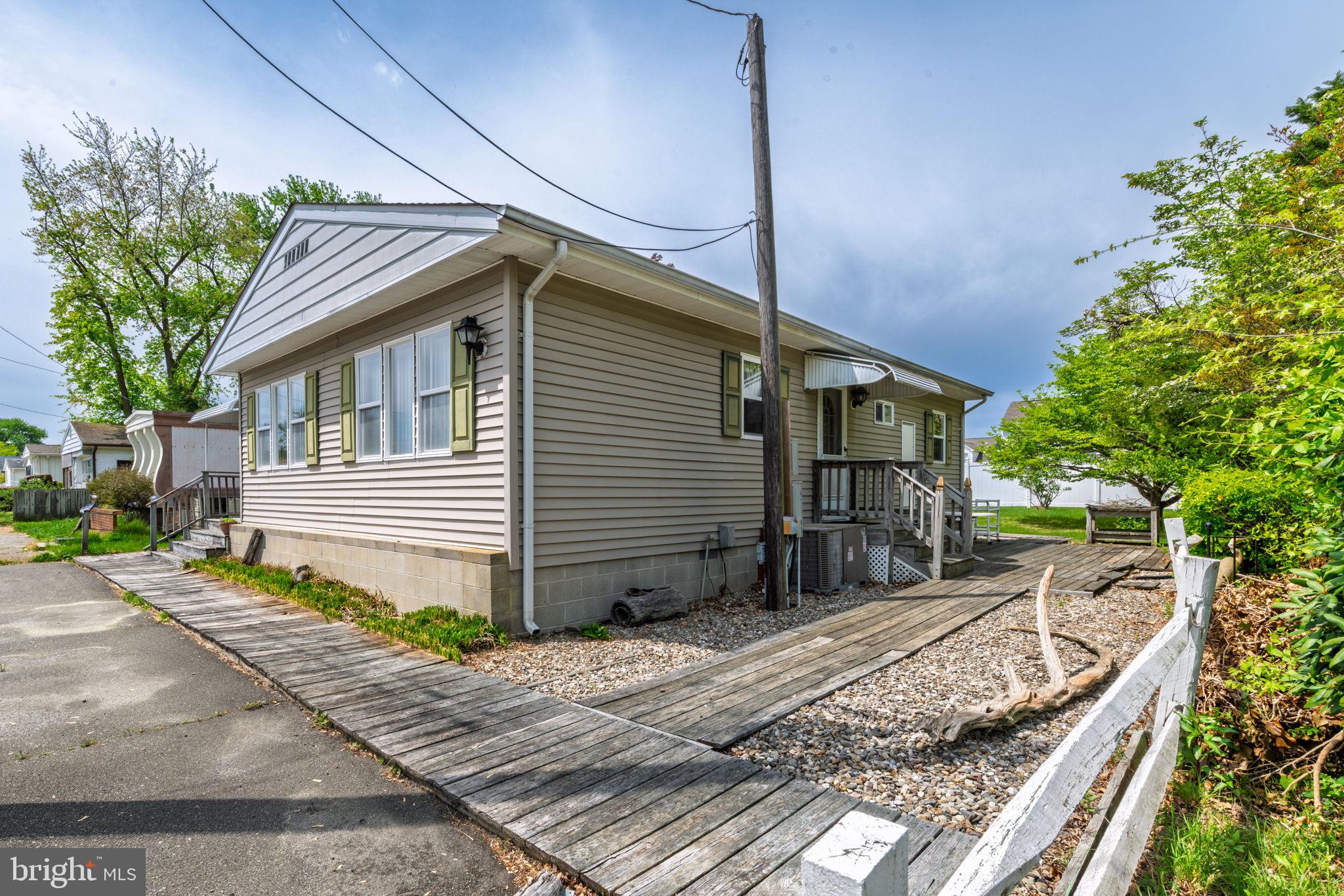 MIDWAY PARK SUBD - Residential