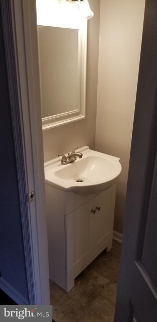 HERITAGE HILL CONDO - Residential
