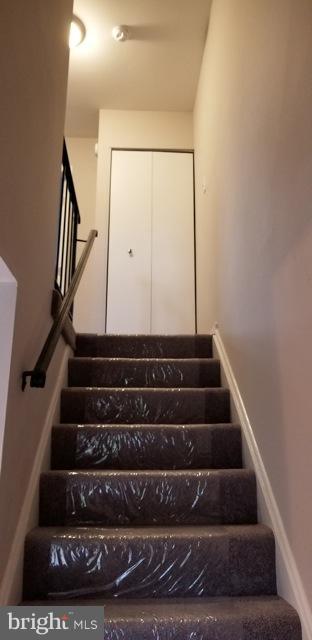HERITAGE HILL CONDO - Residential