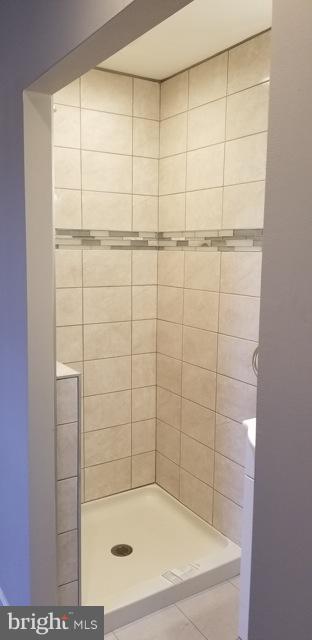 HERITAGE HILL CONDO - Residential