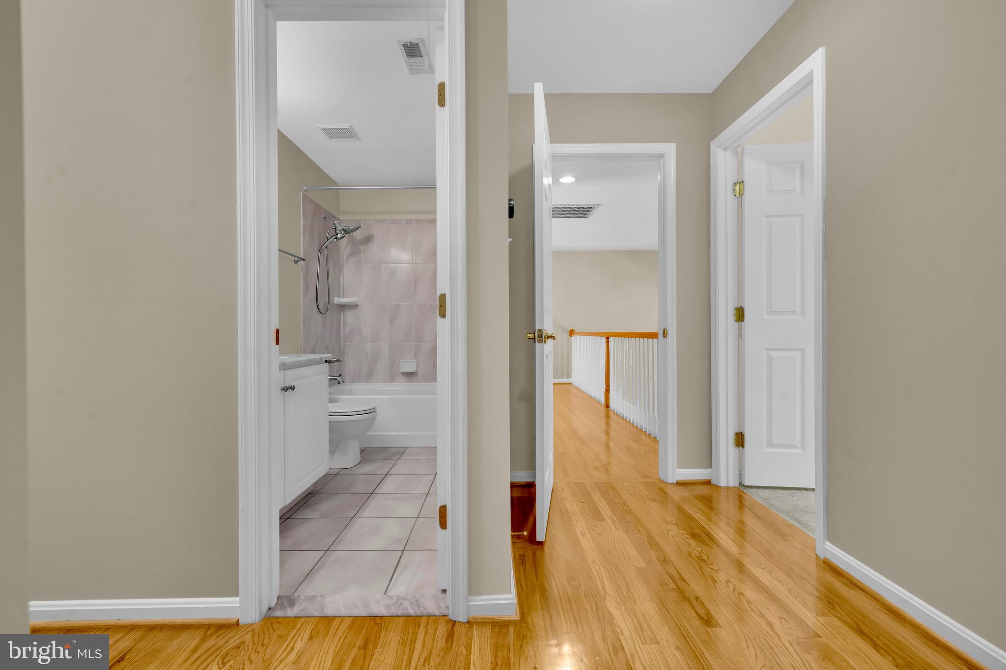 RUNNING CEDAR - Residential