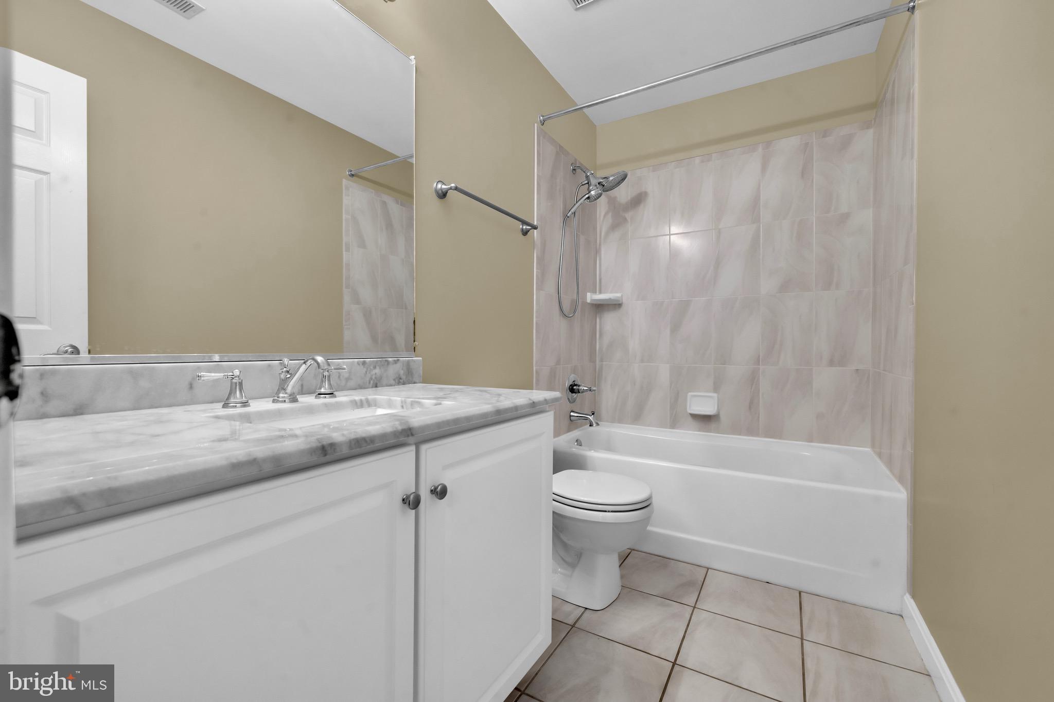 RUNNING CEDAR - Residential