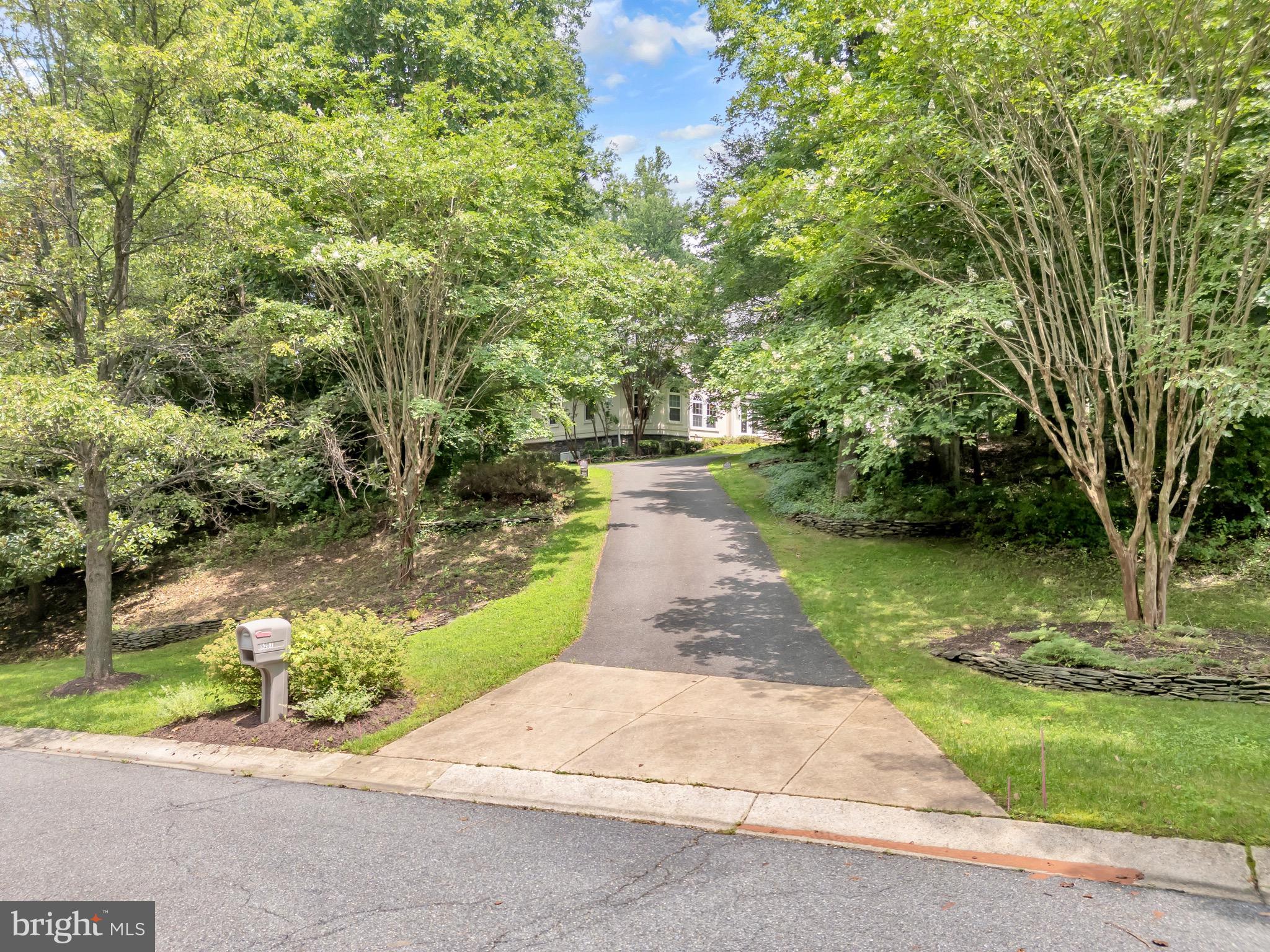 5257 FERRY BRANCH LANE
