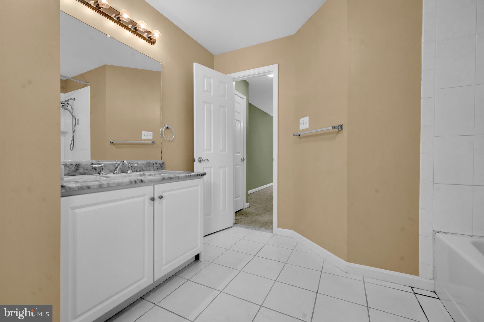 RUNNING CEDAR - Residential