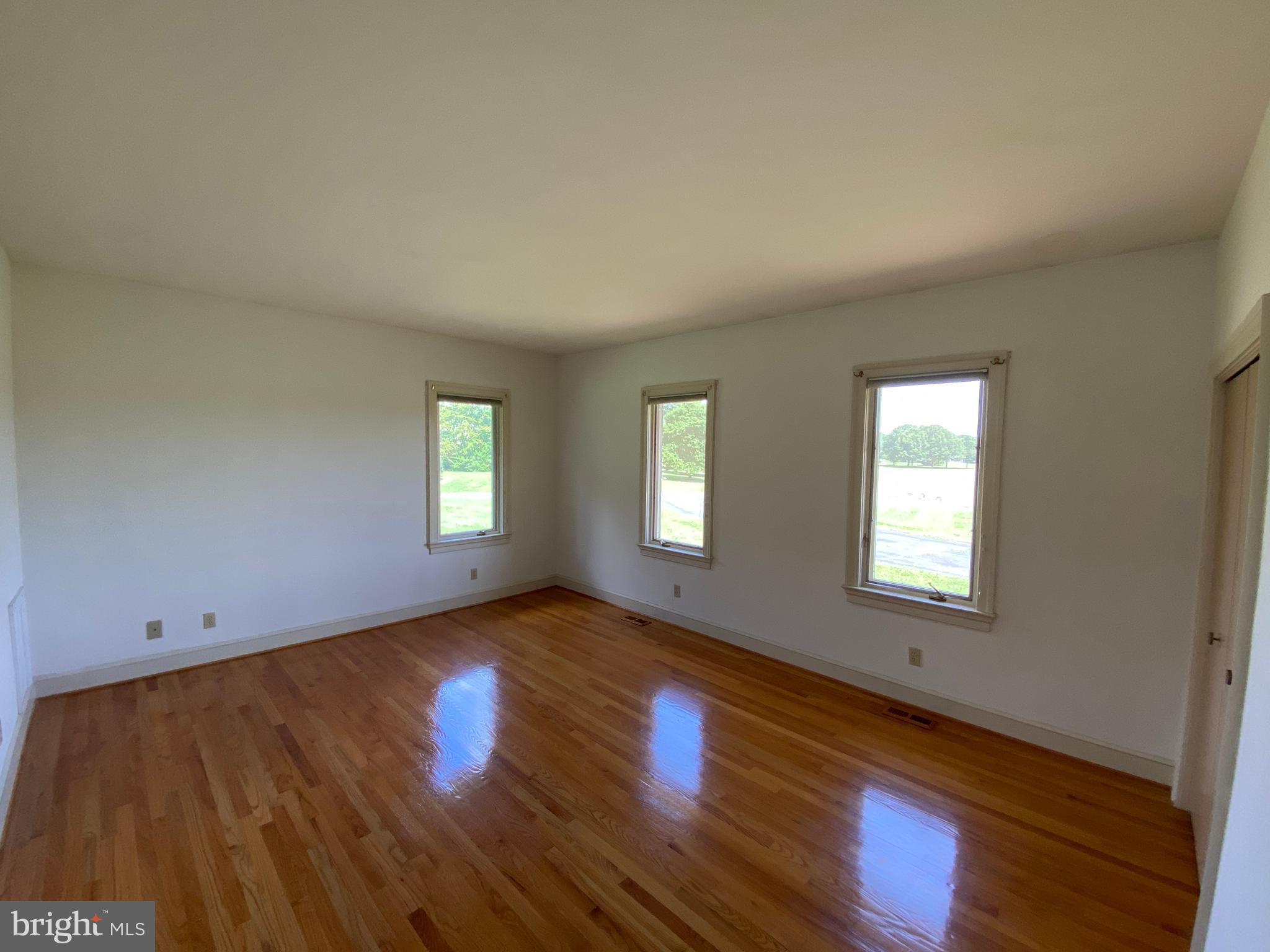 NORTH CLUB - Residential Lease