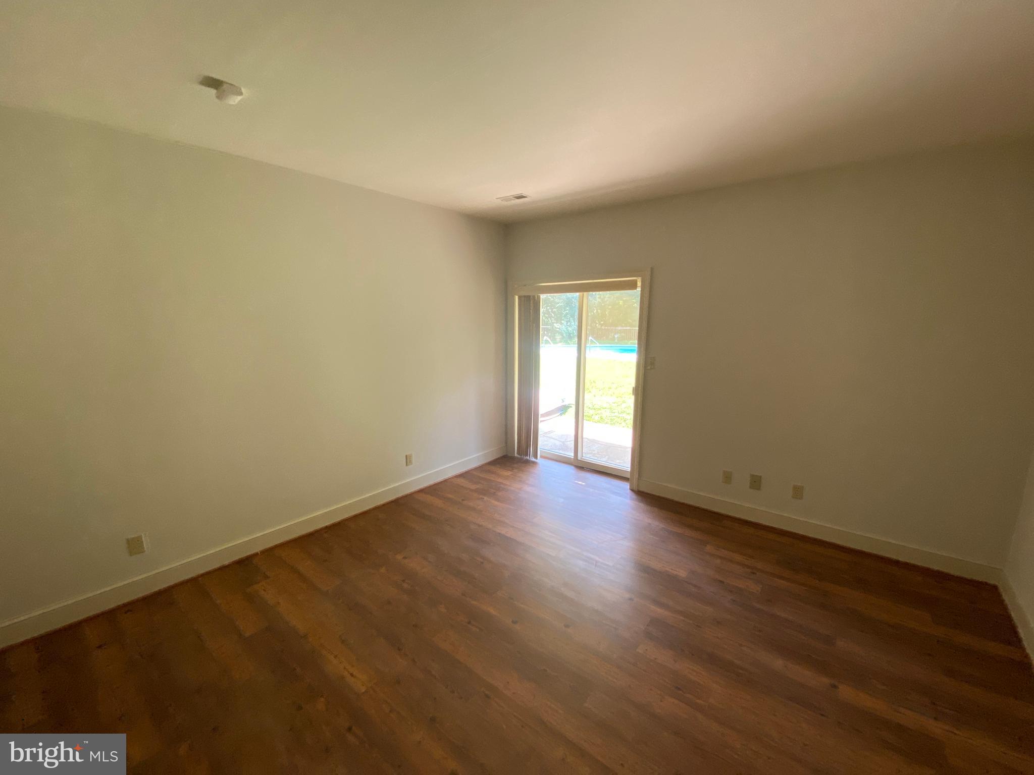 NORTH CLUB - Residential Lease