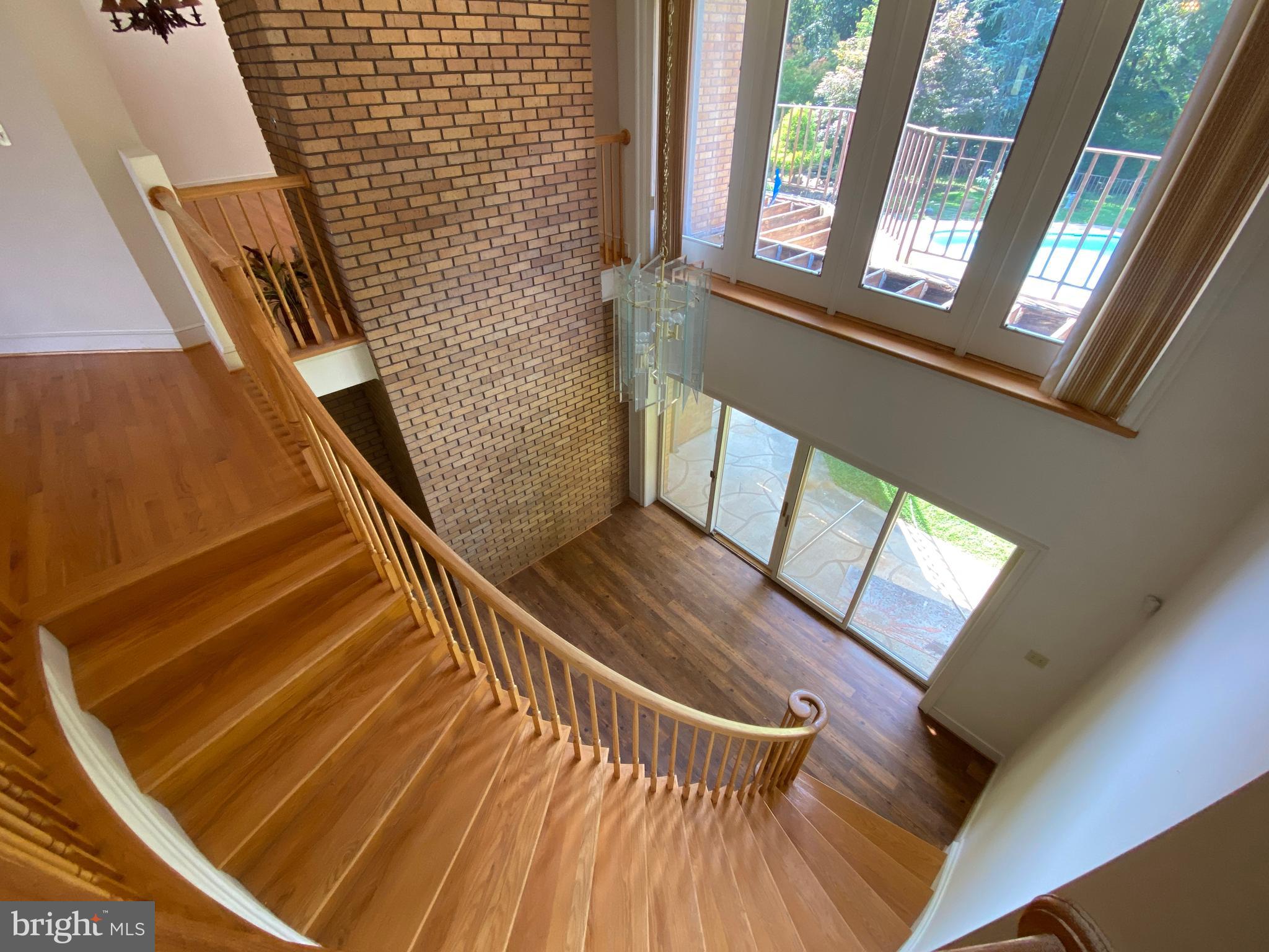 NORTH CLUB - Residential Lease