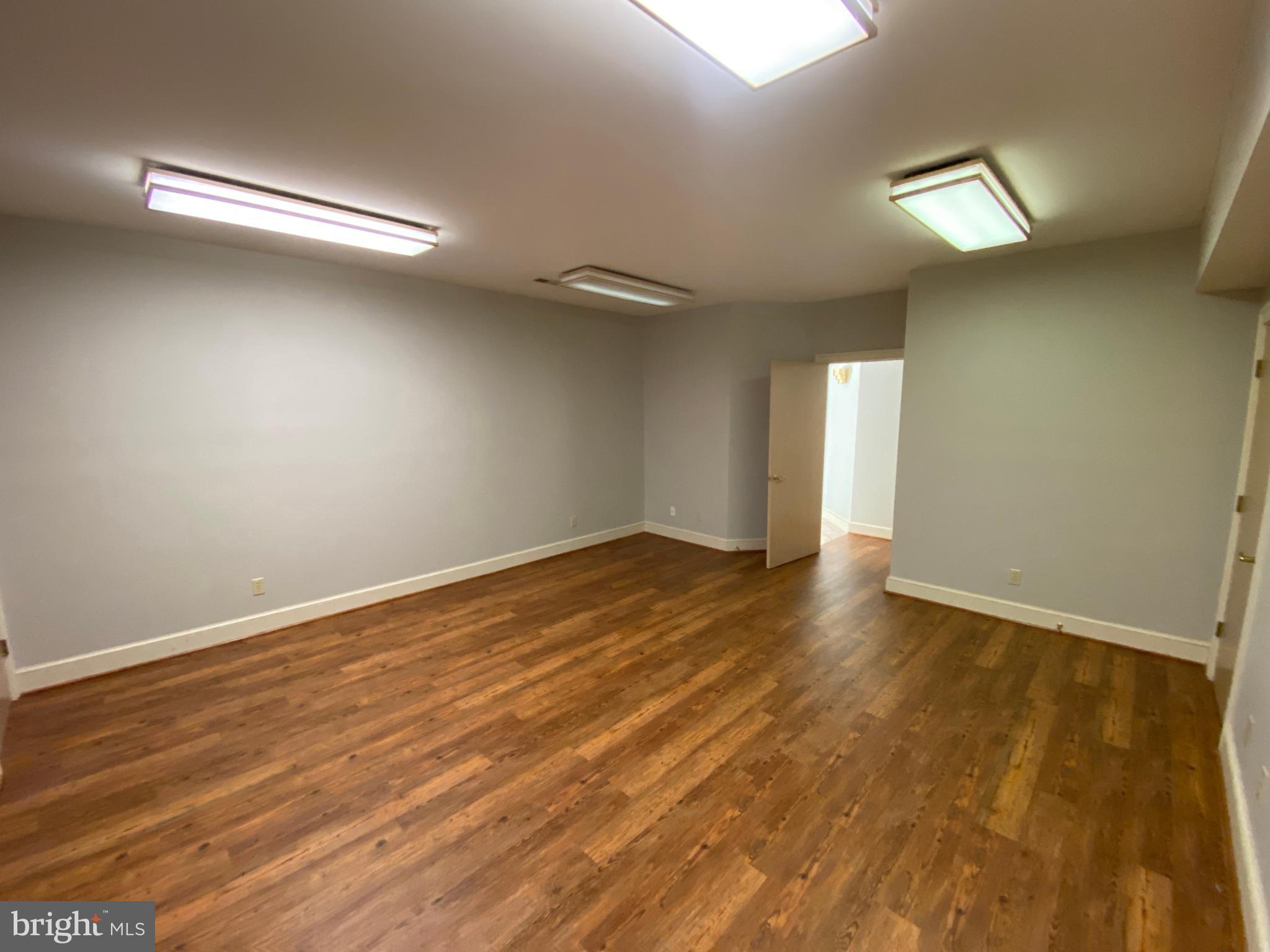 NORTH CLUB - Residential Lease