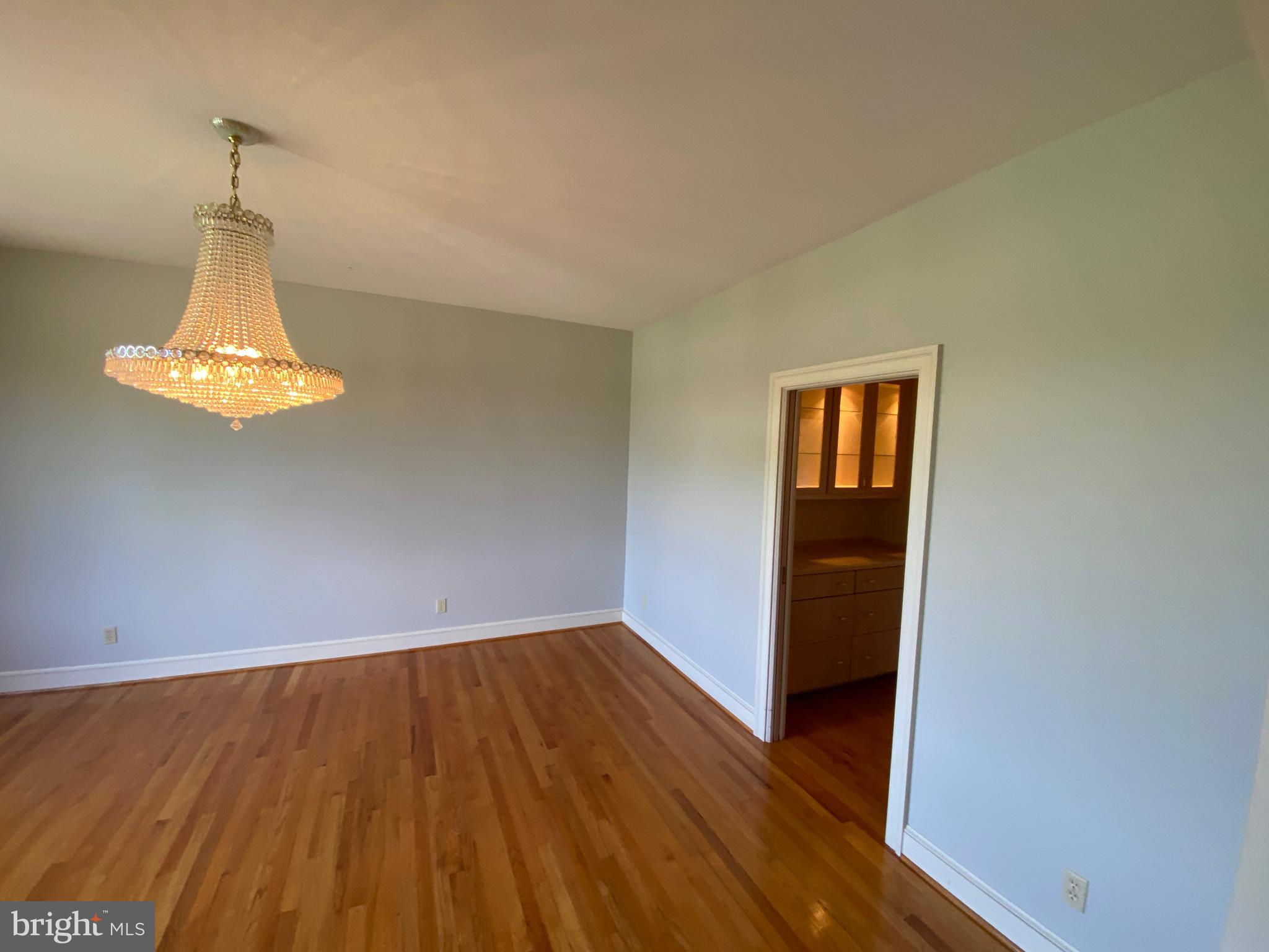 NORTH CLUB - Residential Lease