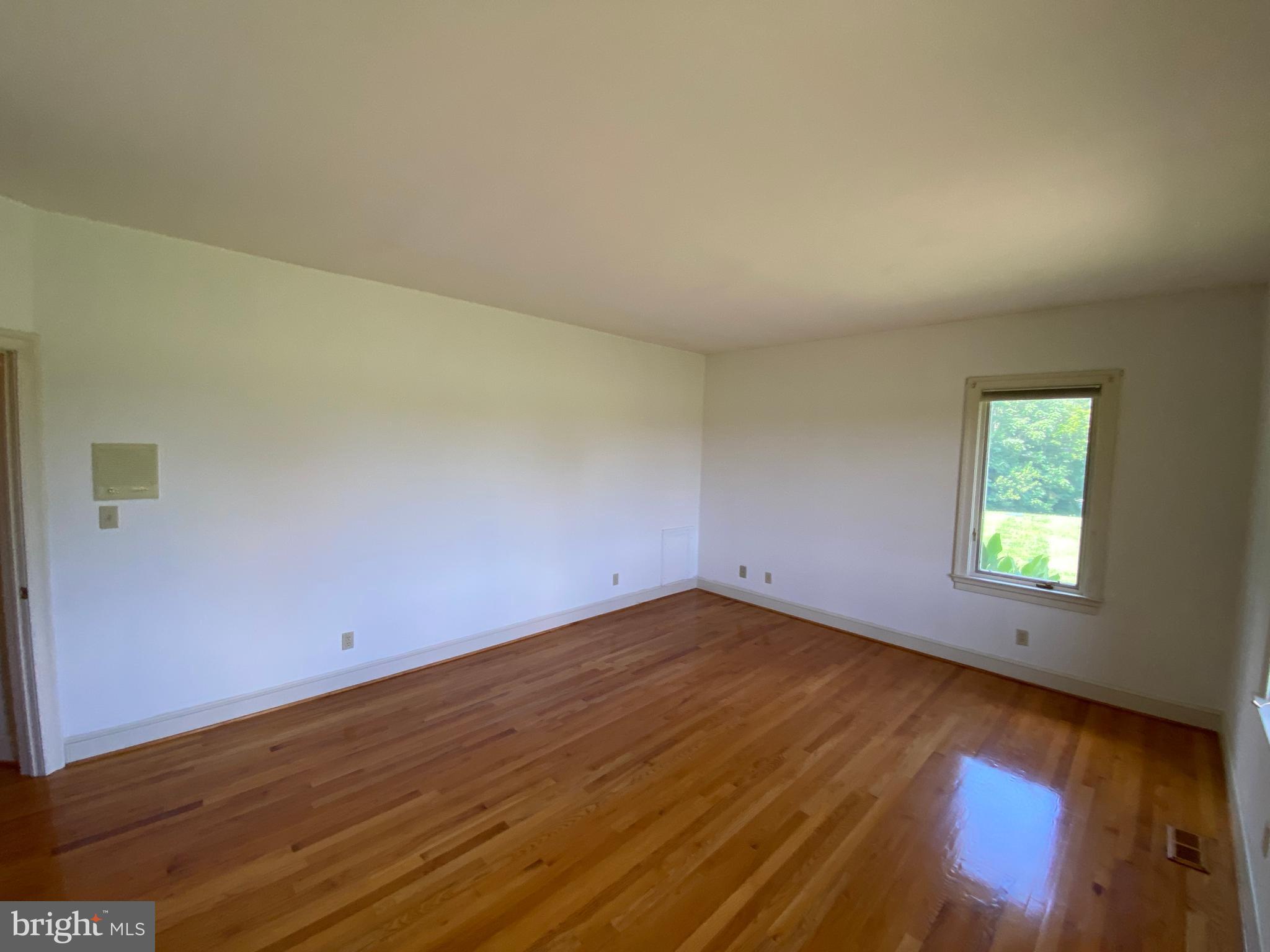 NORTH CLUB - Residential Lease