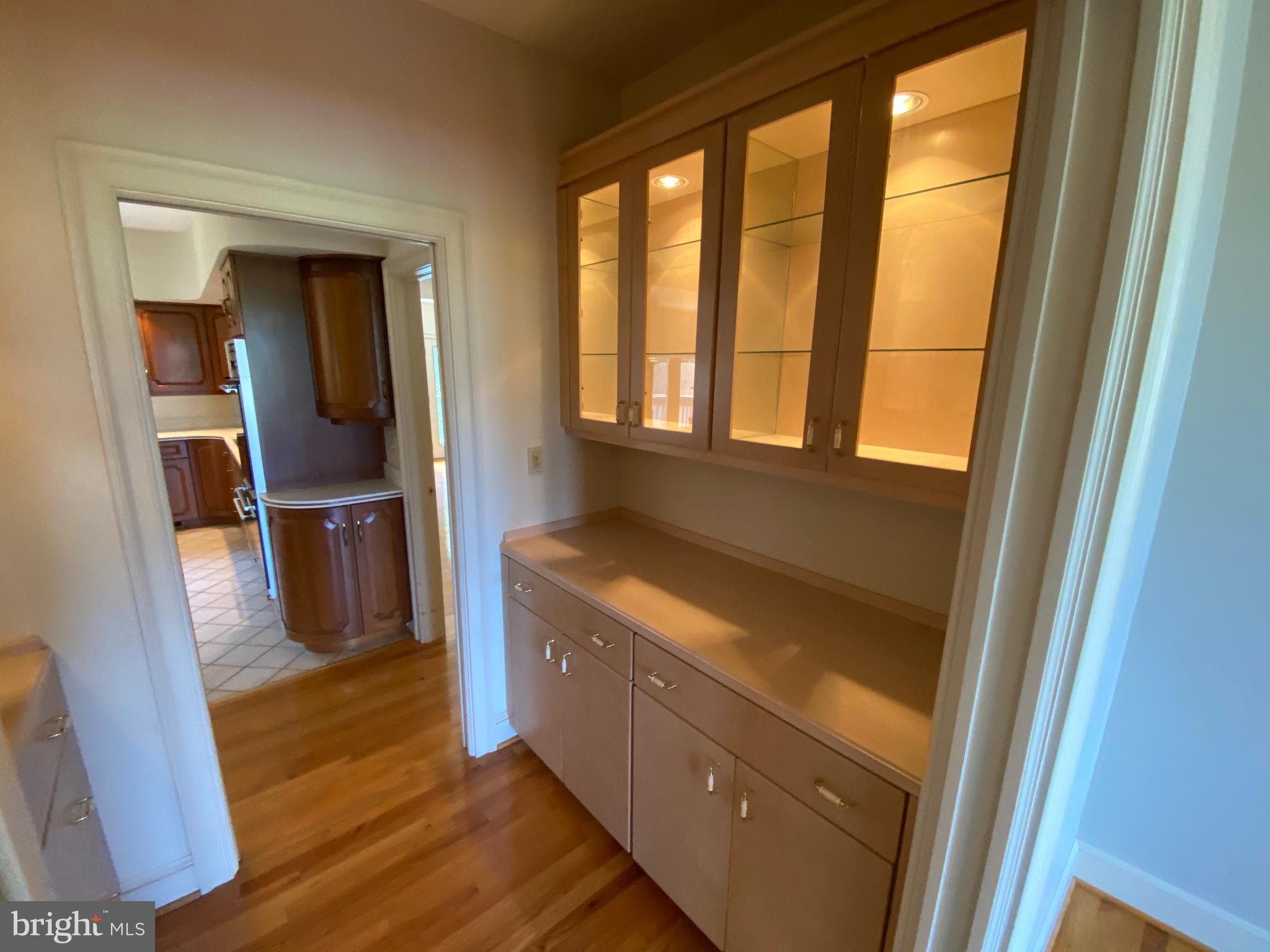 NORTH CLUB - Residential Lease