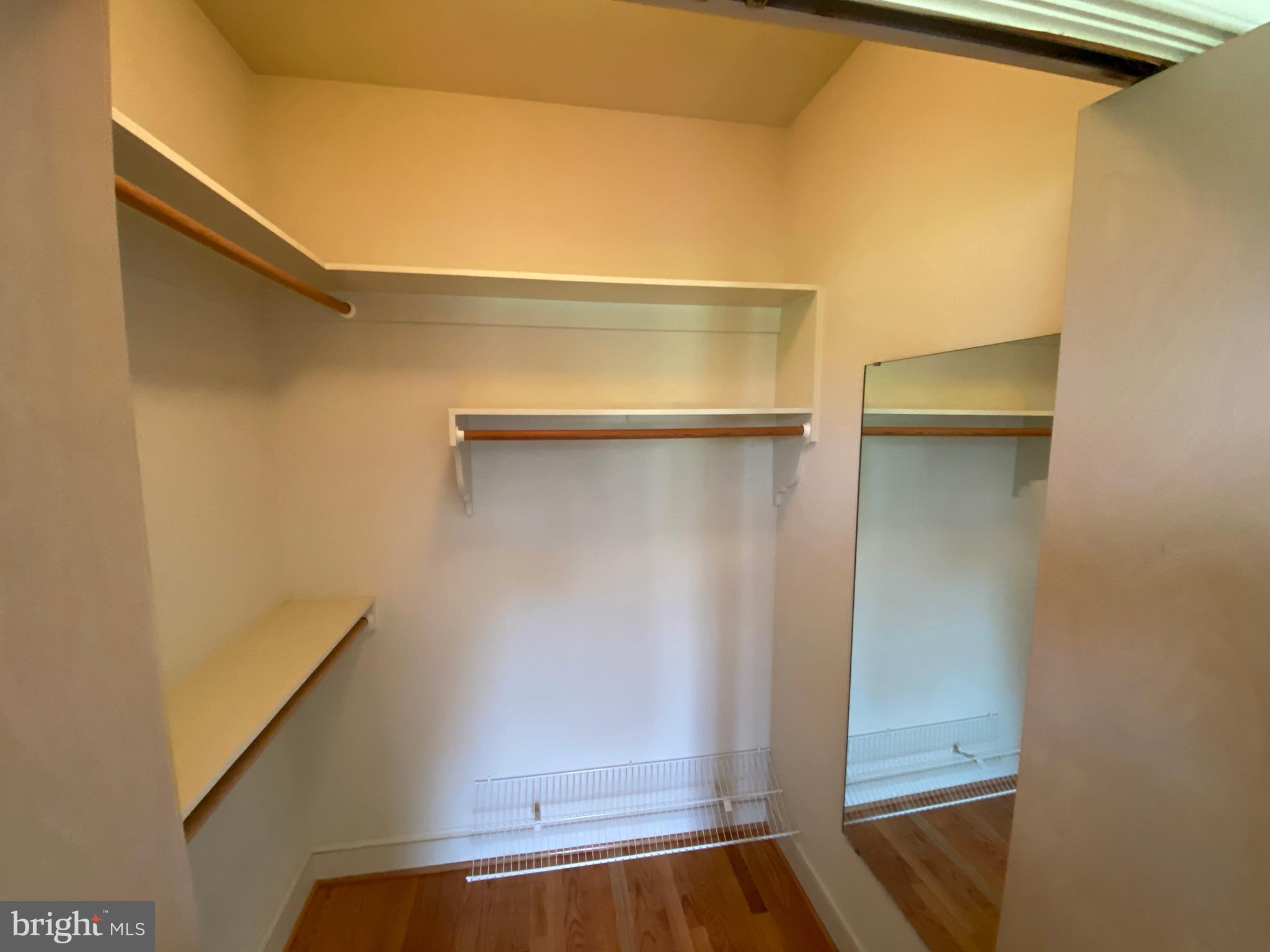 NORTH CLUB - Residential Lease